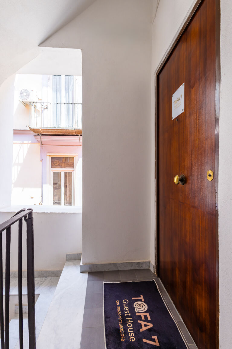 Italianway Napoli Tofa 7 Guesthouse
