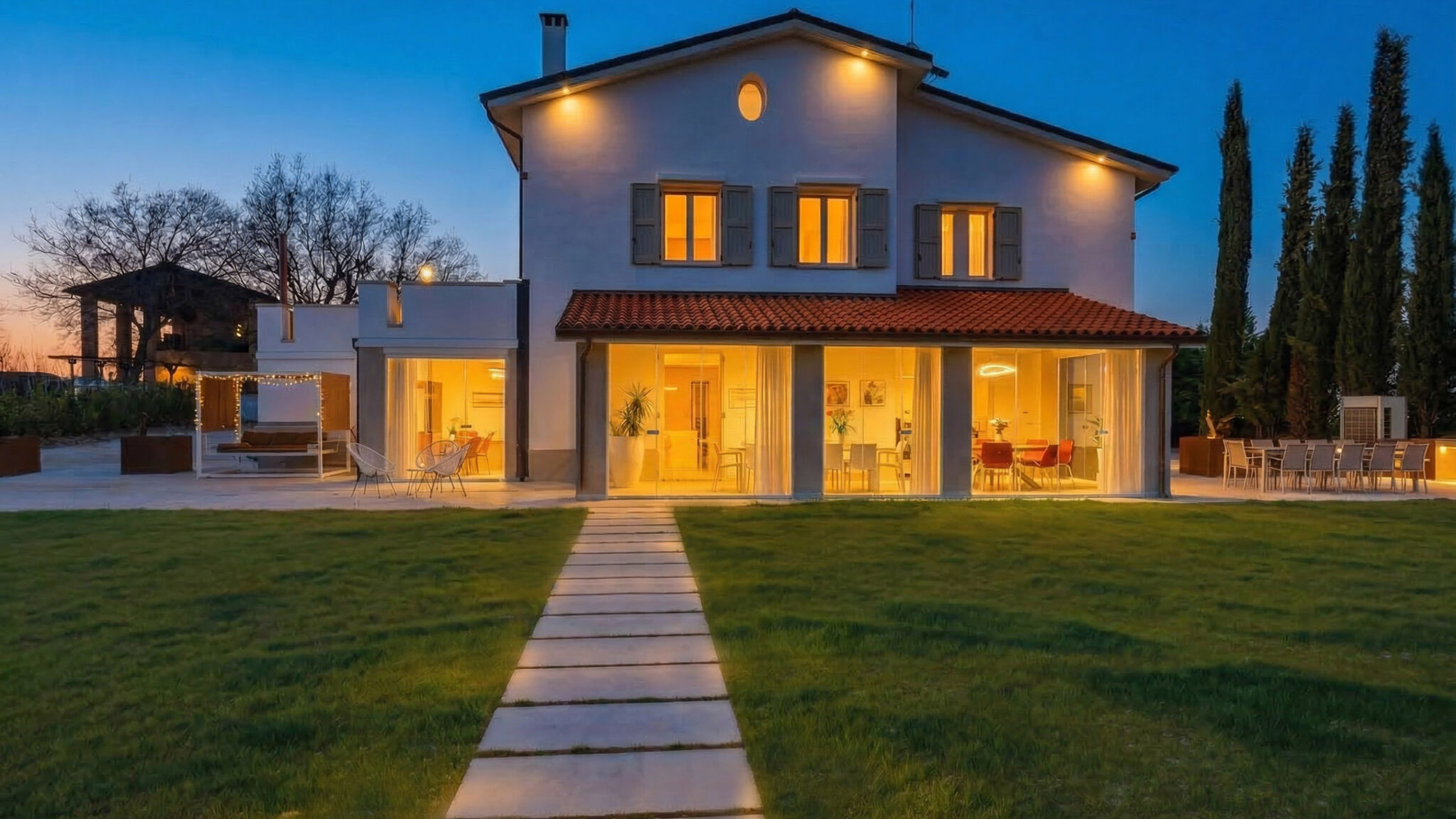Italianway Imola Villa Oxa 12+2
