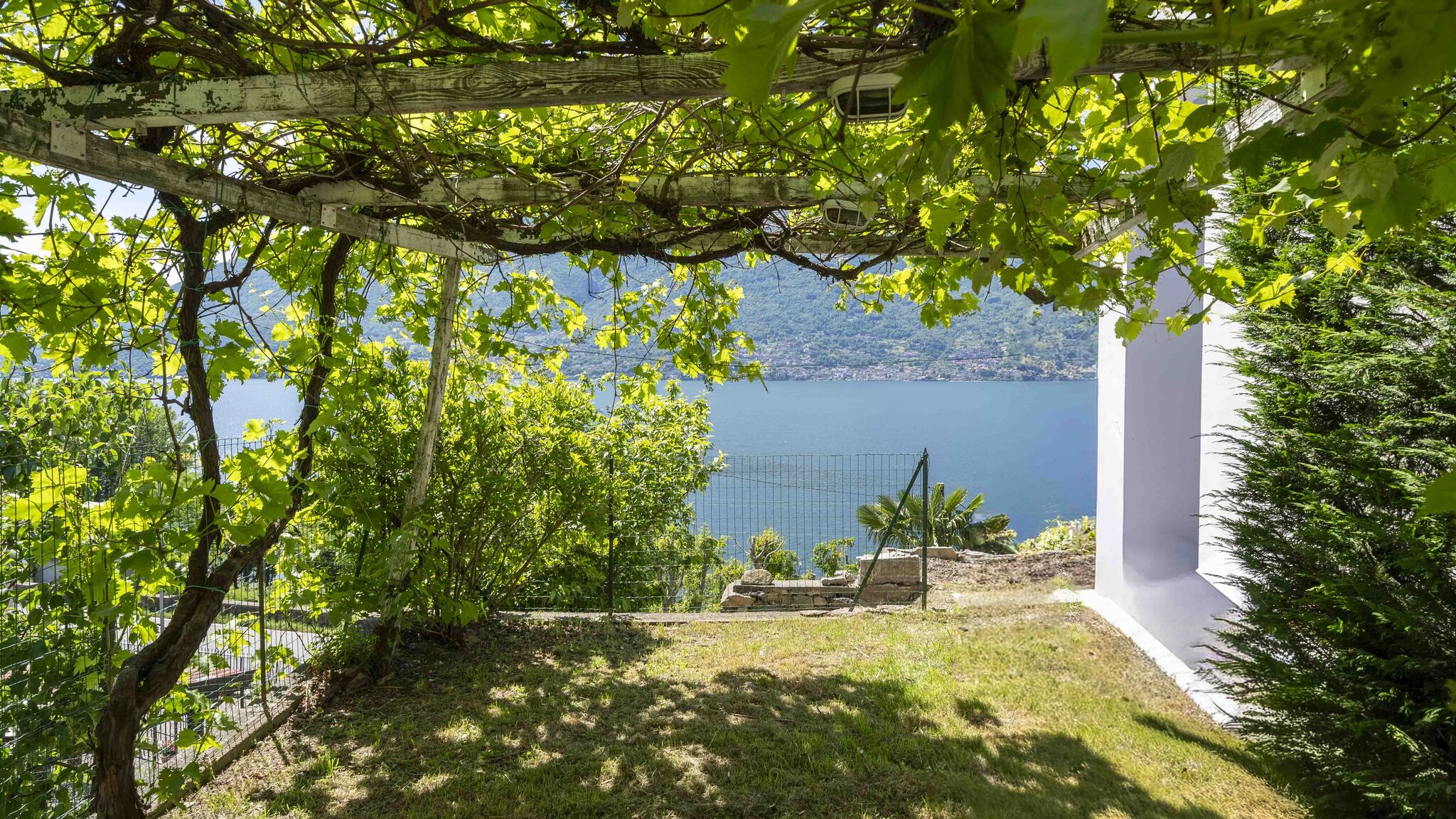 Italianway Dorio White House Villa - Stunning Lake Como Views