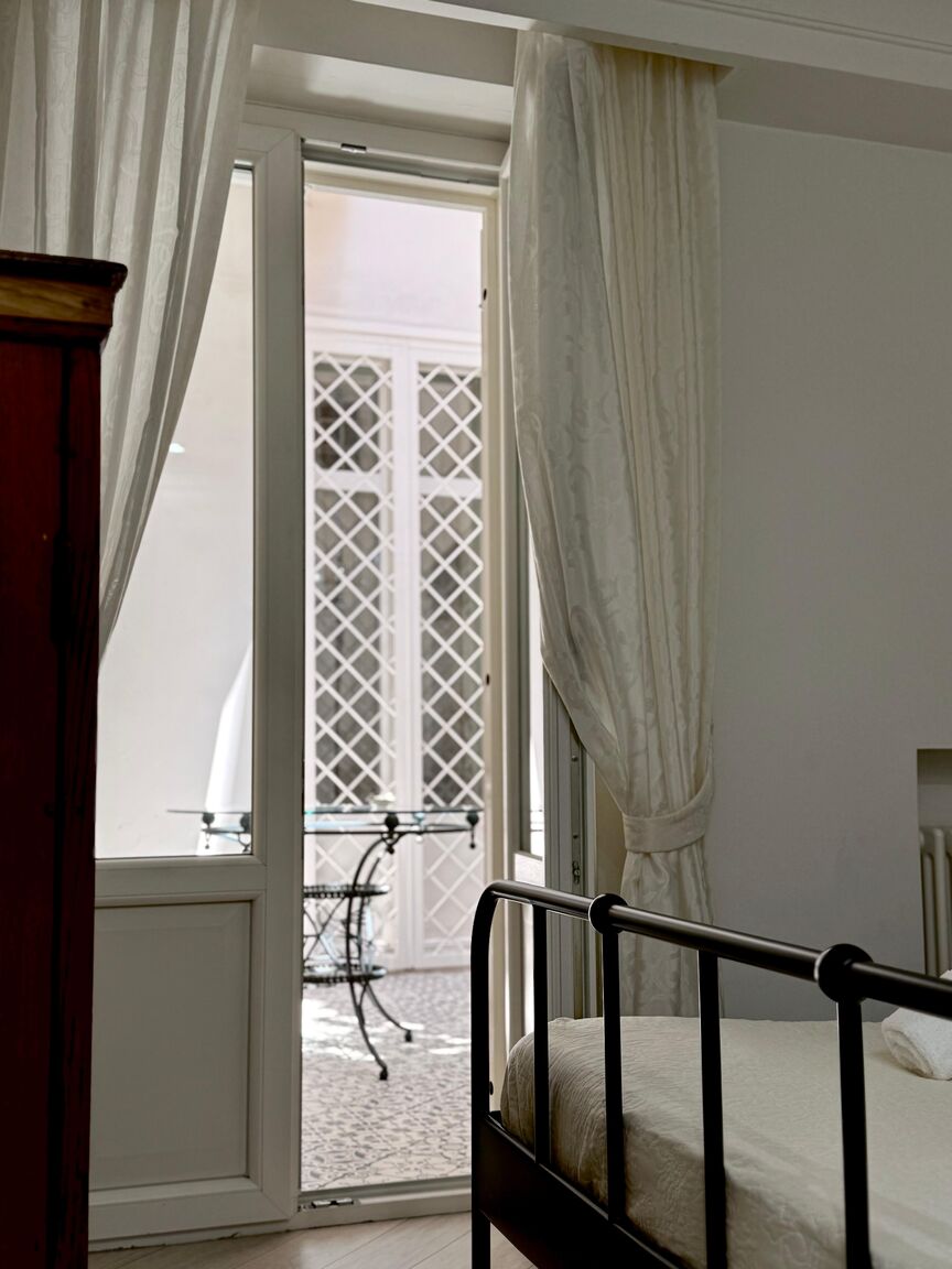 MyBnb Napoli Palazzo dello Spagnolo Suite