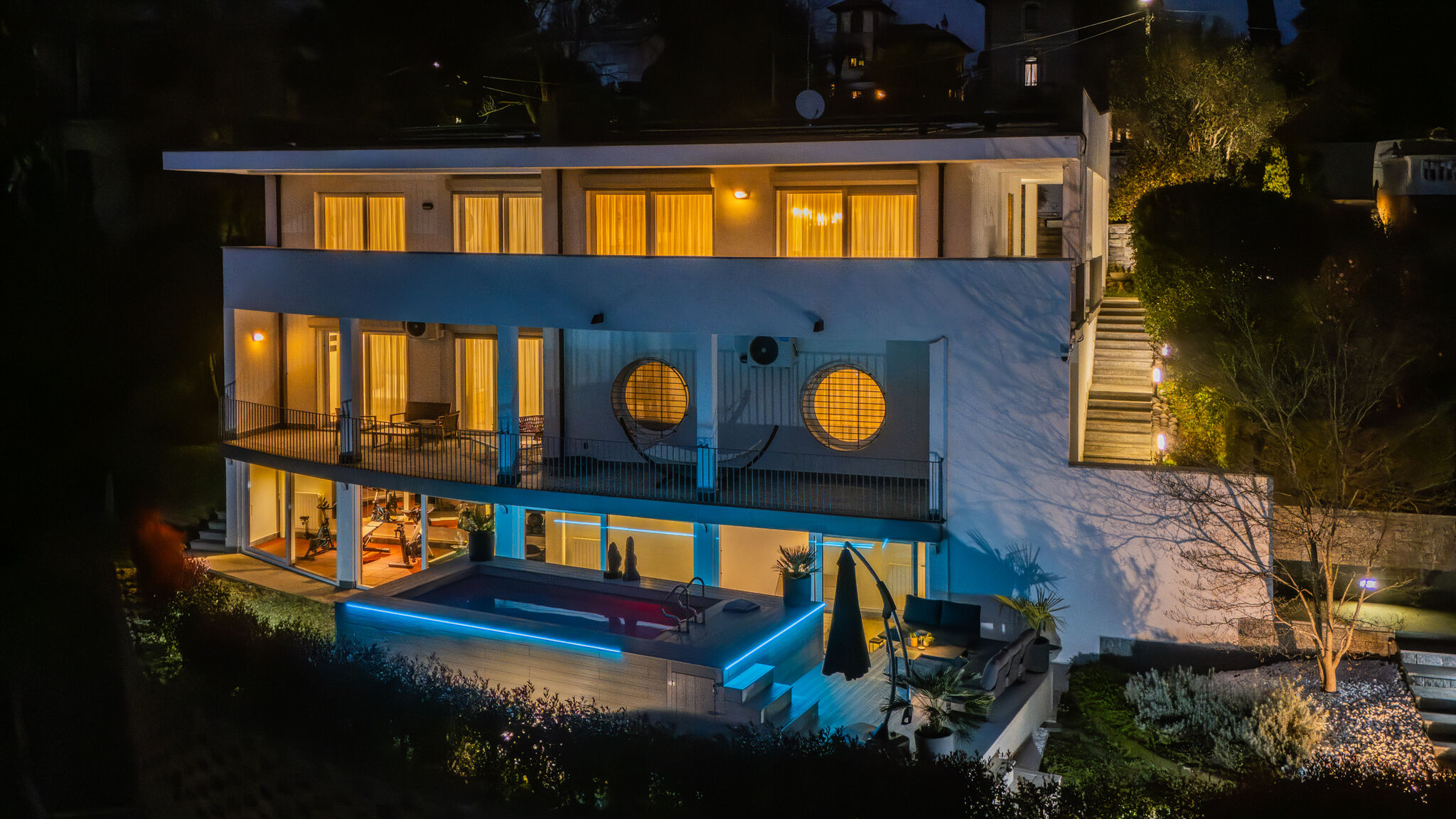 Italianway Montano Lucino Villa Olivo with garden & pool