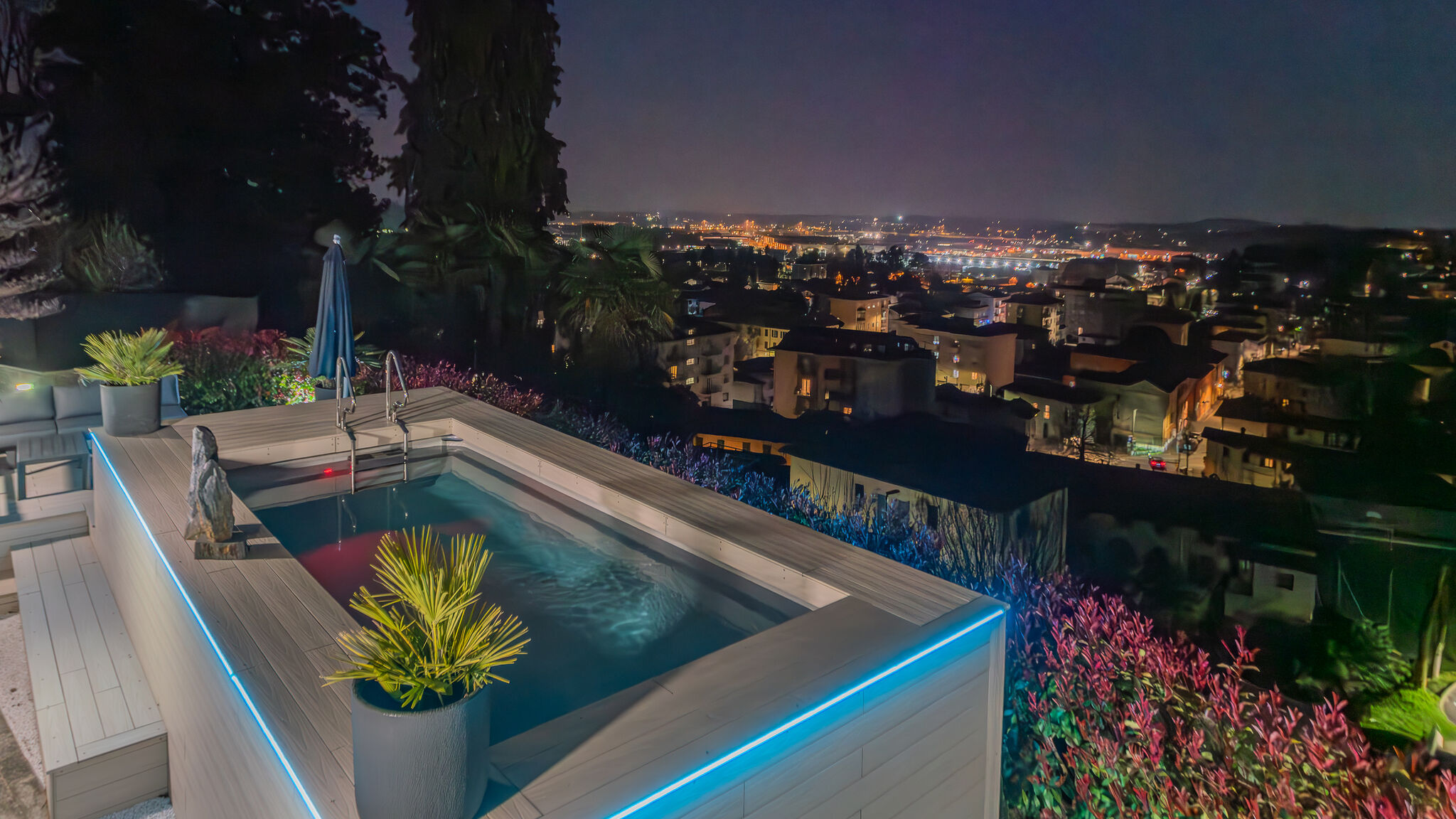 Italianway Montano Lucino Villa Olivo with garden & pool