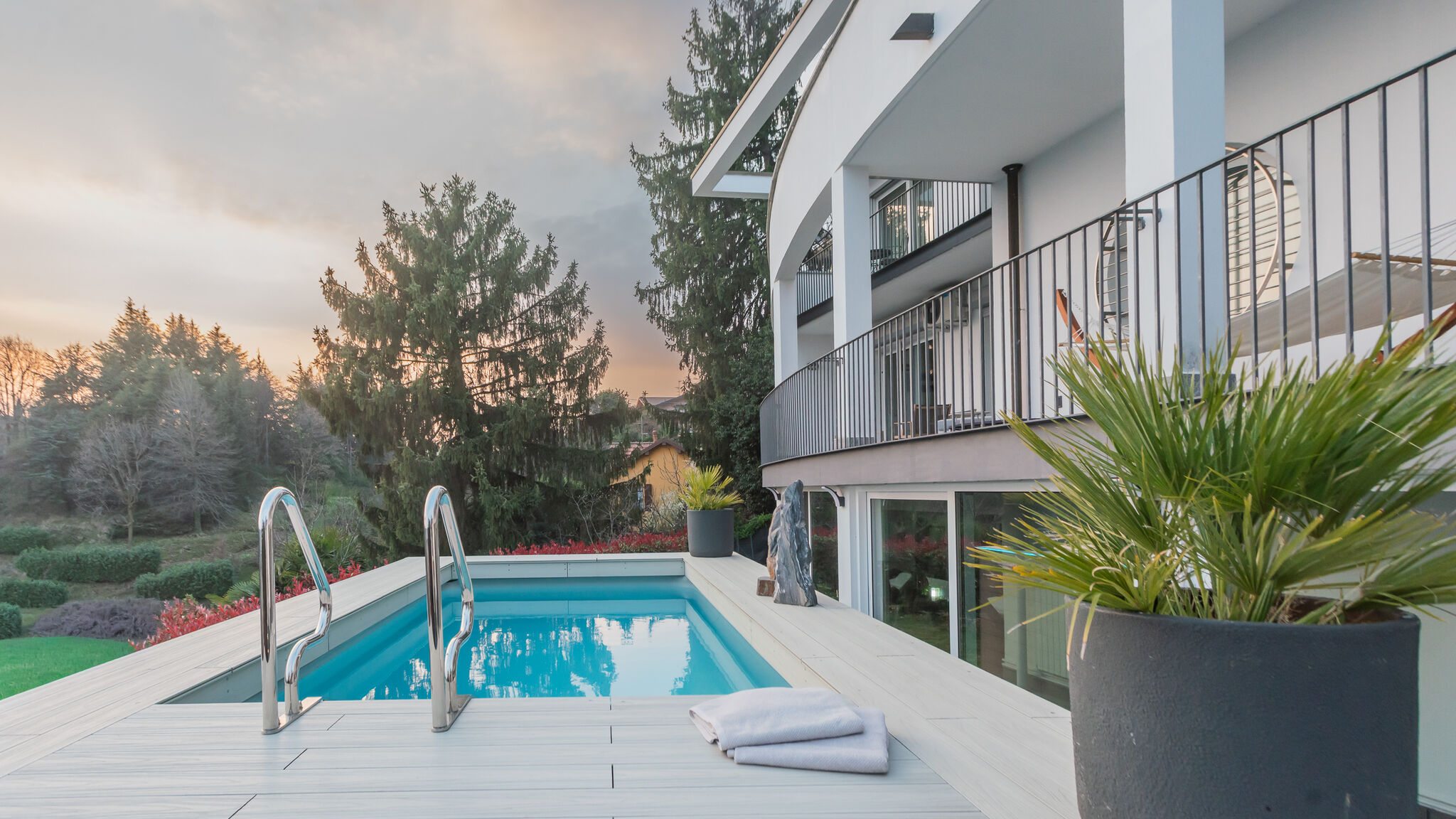 Italianway Montano Lucino Villa Olivo with garden & pool