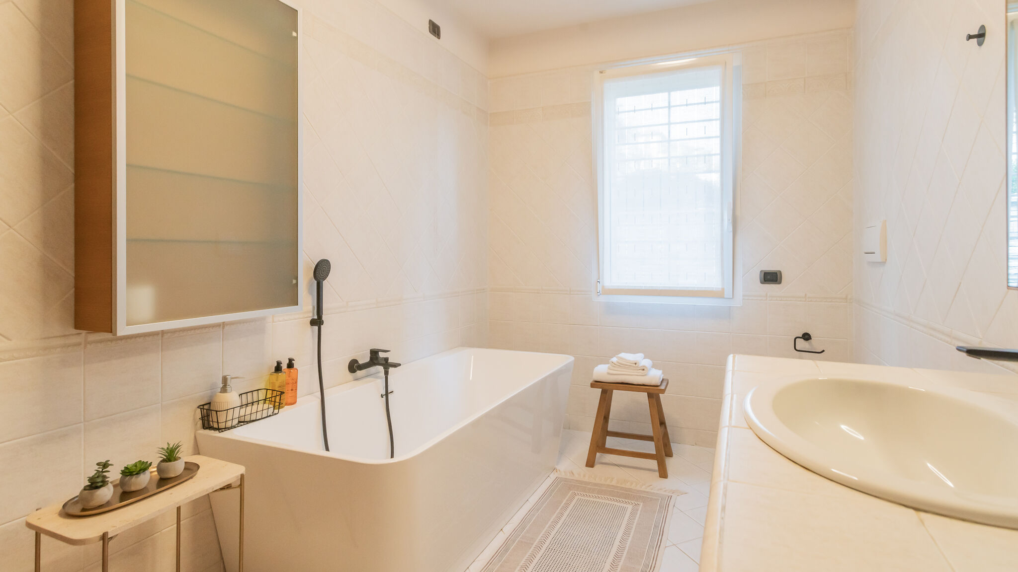 Italianway Montano Lucino Villa Olivo with garden & pool