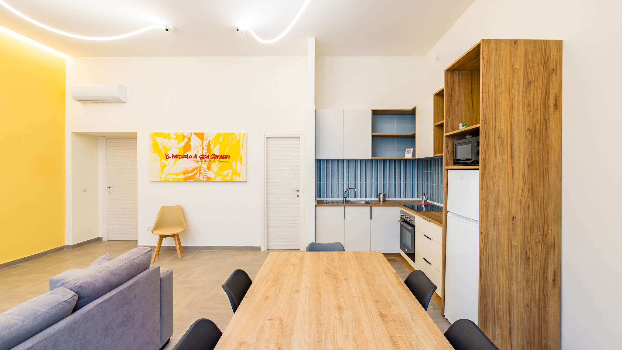 Italianway Napoli Solaris Suites by Napoliapartments
