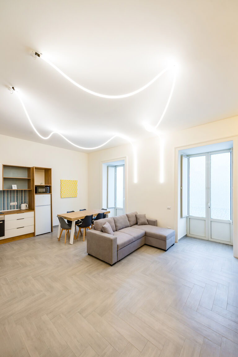 Italianway Napoli Solaris Suites by Napoliapartments