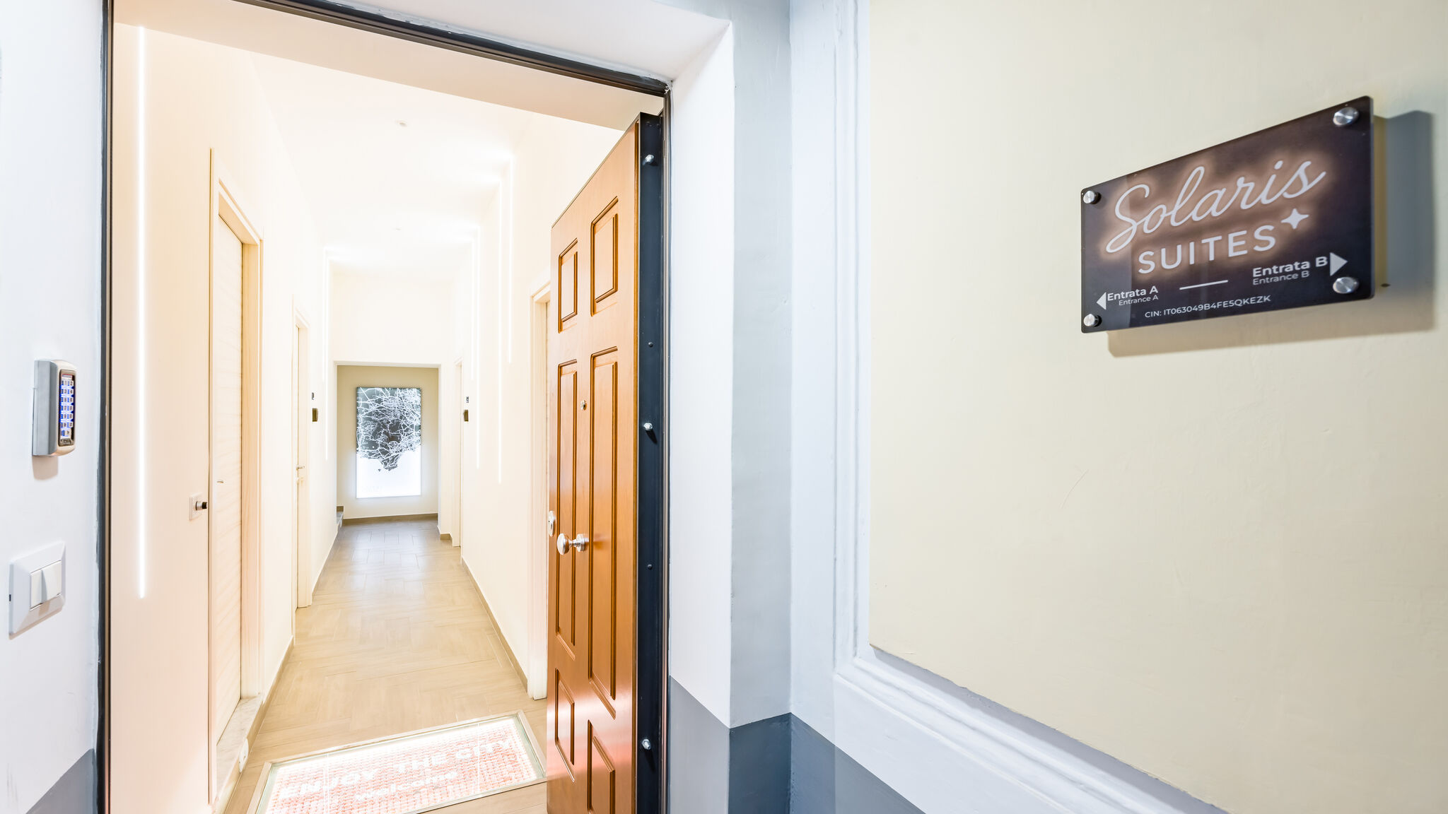 Italianway Napoli Ray Tripla - Solaris Suites