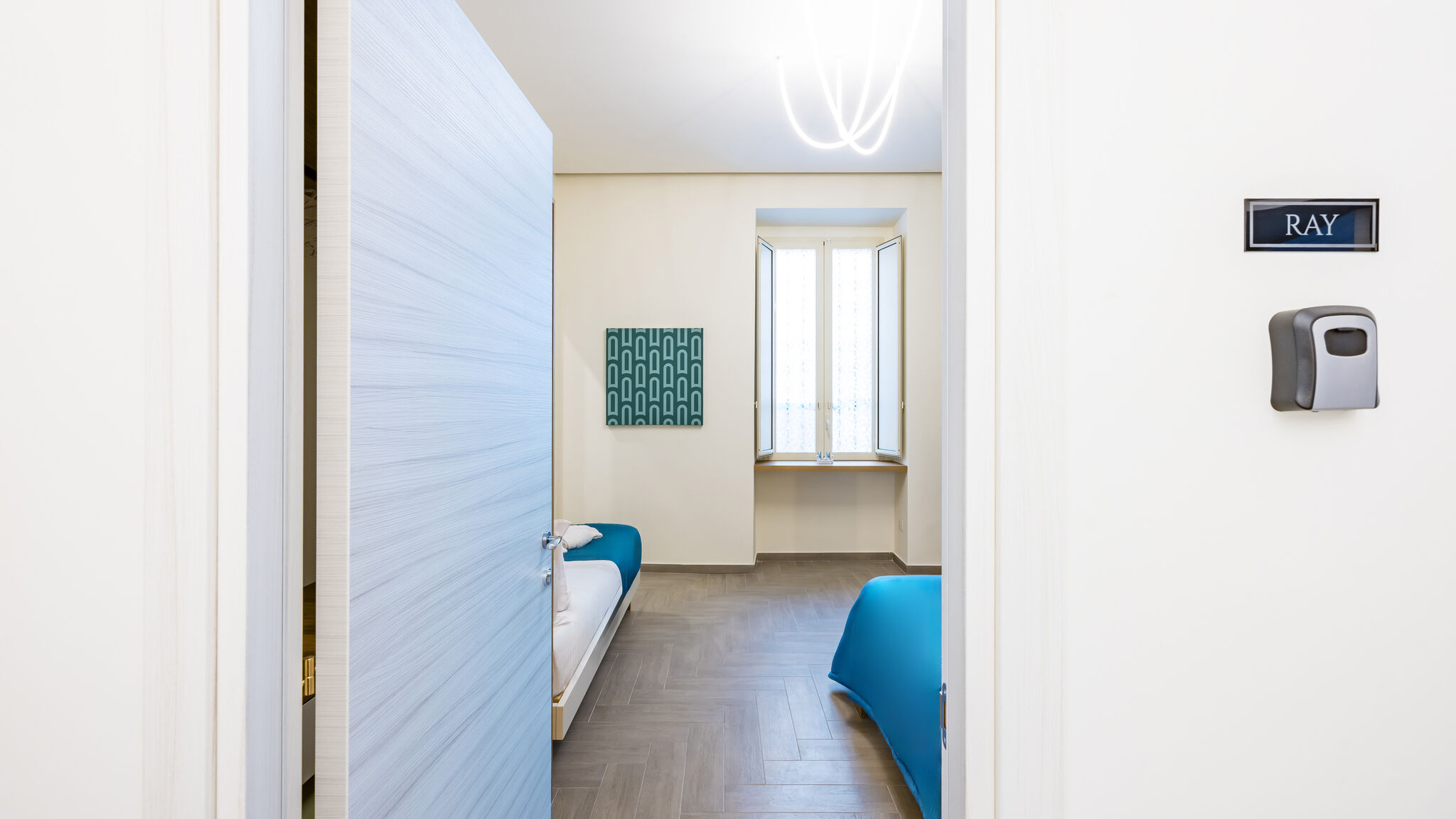 Italianway Napoli Solaris Suites by Napoliapartments