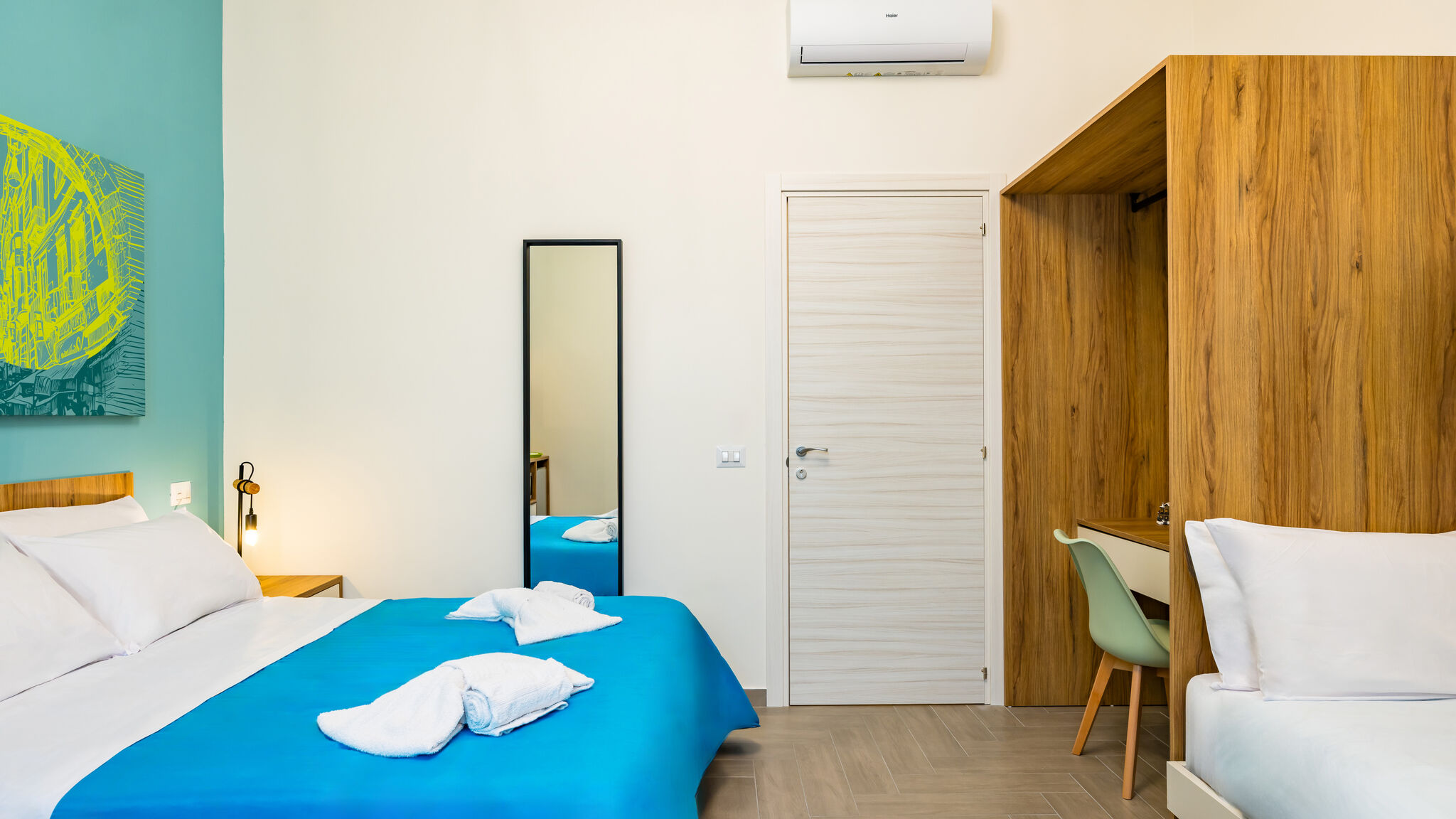 Italianway Napoli Solaris Suites by Napoliapartments