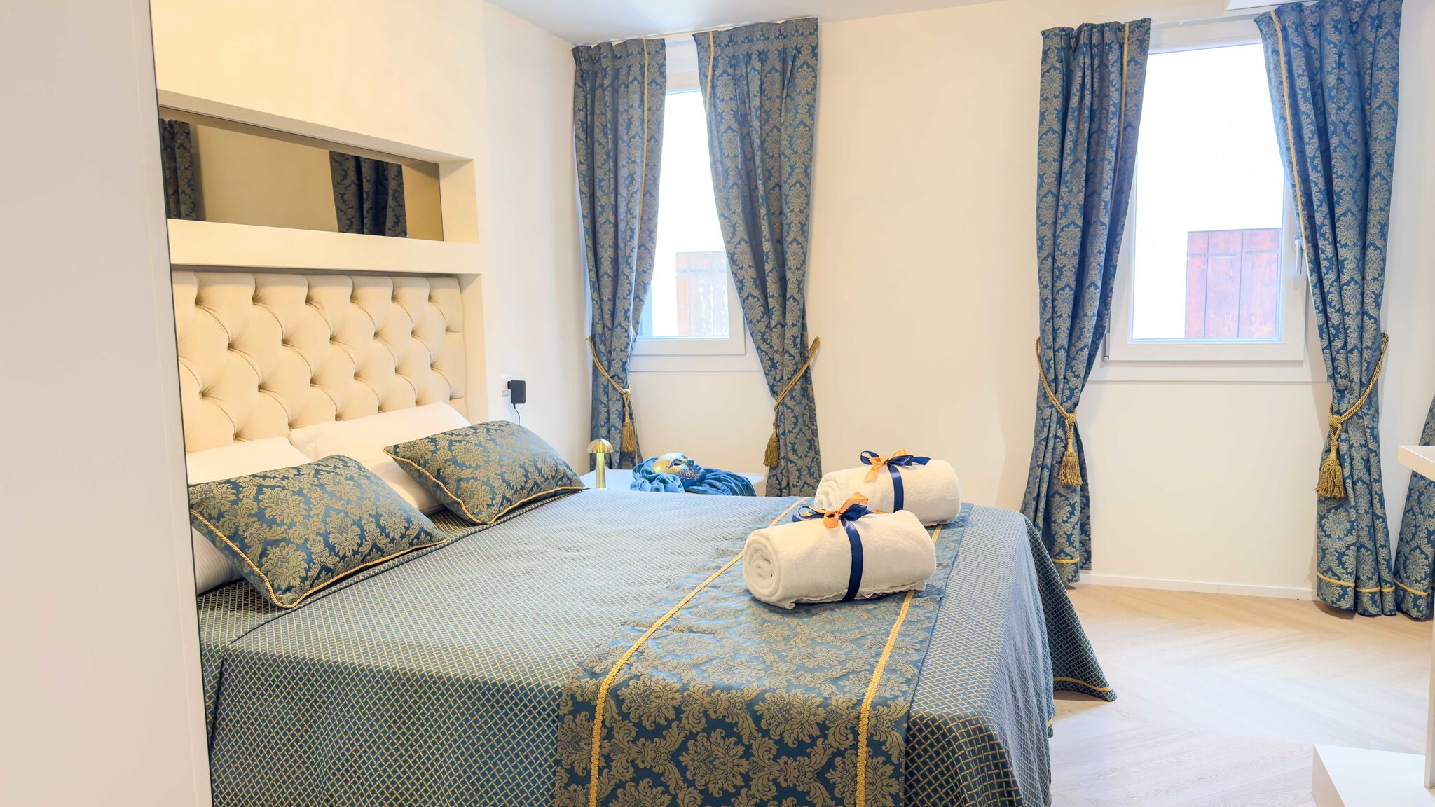 Italianway Chioggia Suite Palazzo Ravagnan by Ca-Sa Check