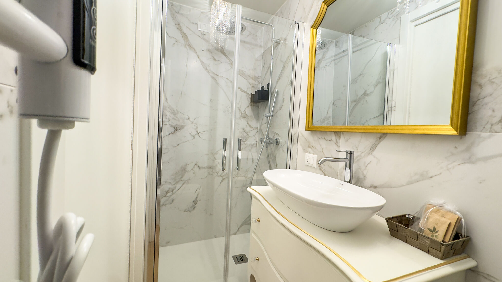 Italianway Chioggia Suite Palazzo Ravagnan by Ca-Sa Check