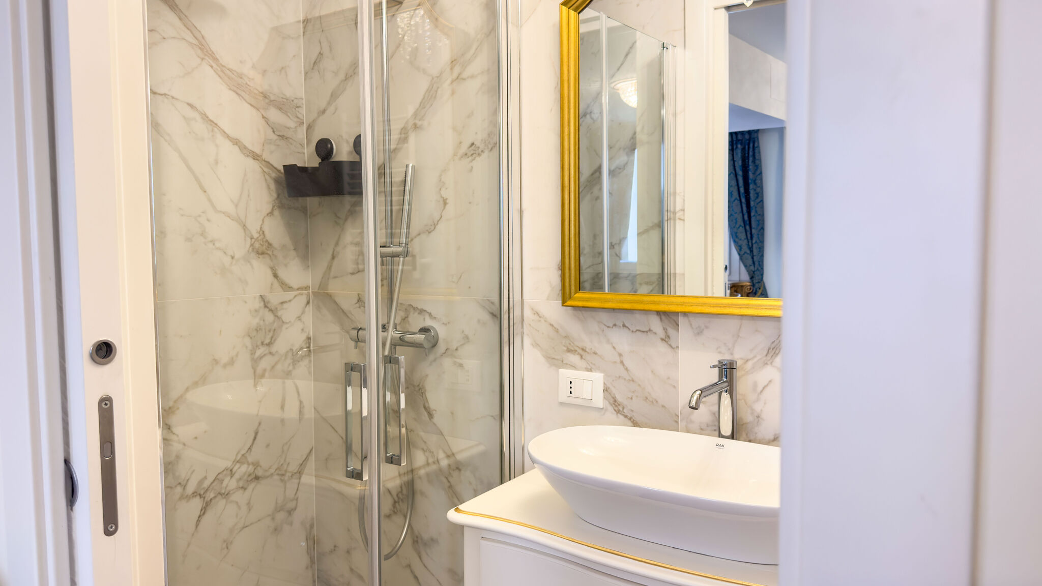 Italianway Chioggia Suite Palazzo Ravagnan by Ca-Sa Check