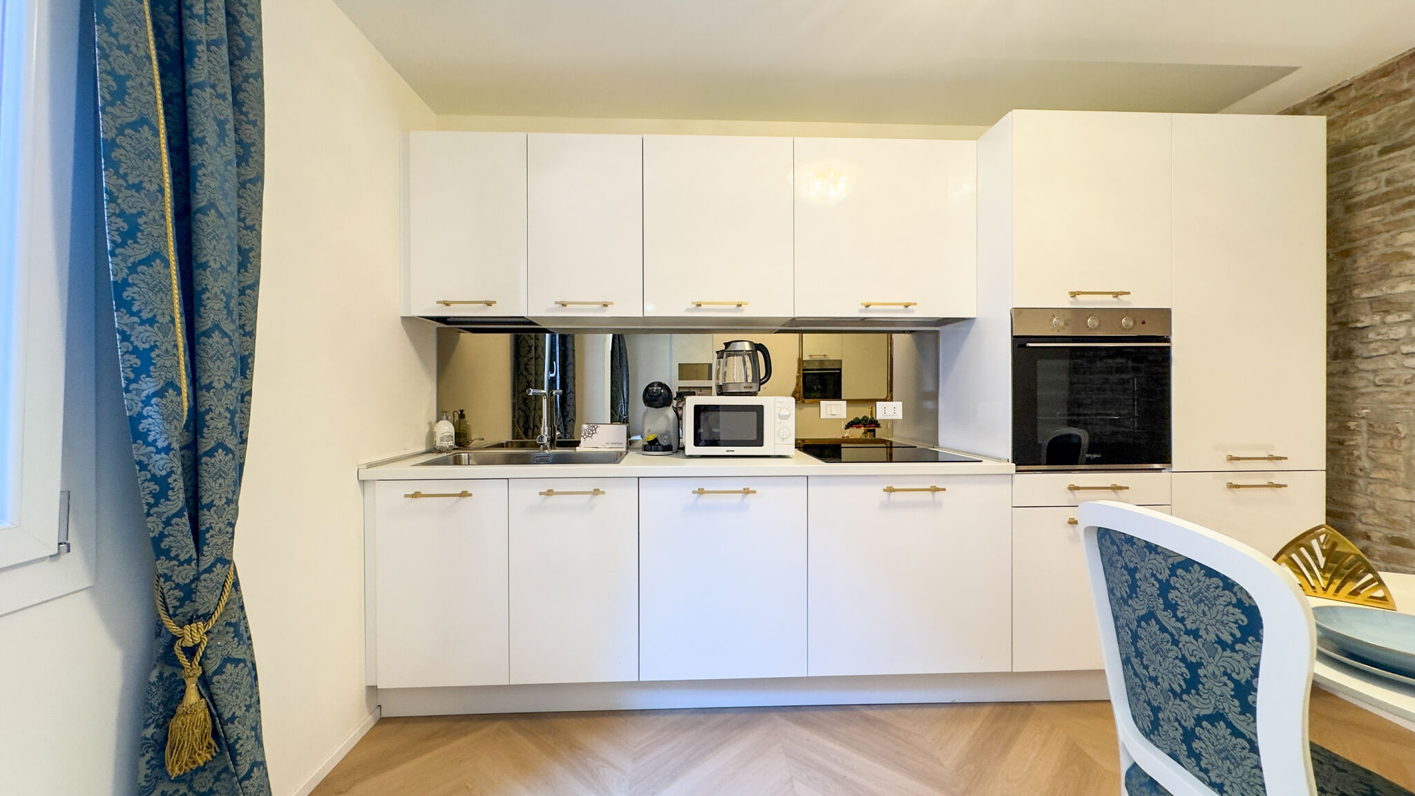 Italianway Chioggia Suite Palazzo Ravagnan by Ca-Sa Check