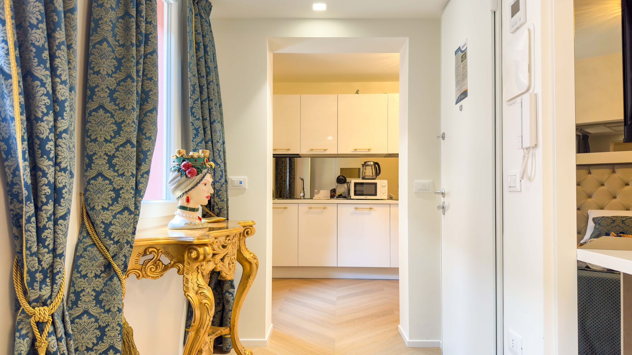 Italianway Chioggia Suite Palazzo Ravagnan by Ca-Sa Check