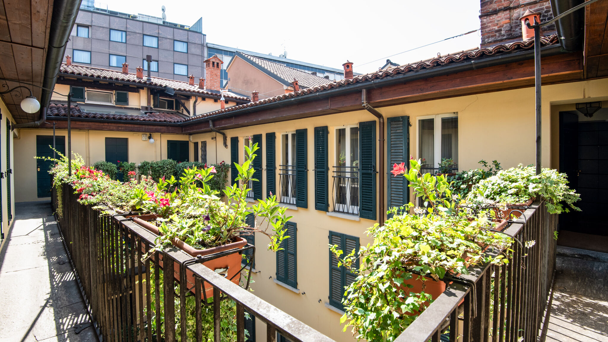 Italianway Milano Moscova Luxury Hideaway - La Vista Apartments