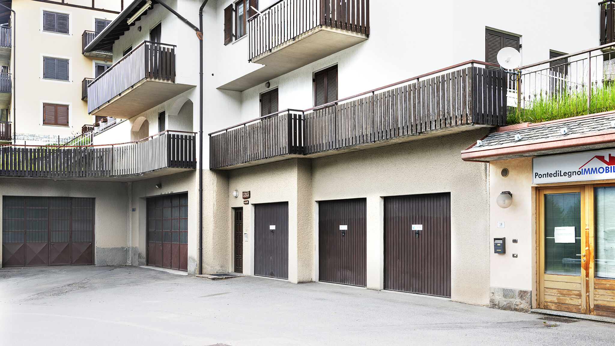 Italianway Temù Casa Erika - AffittiPontediLegno