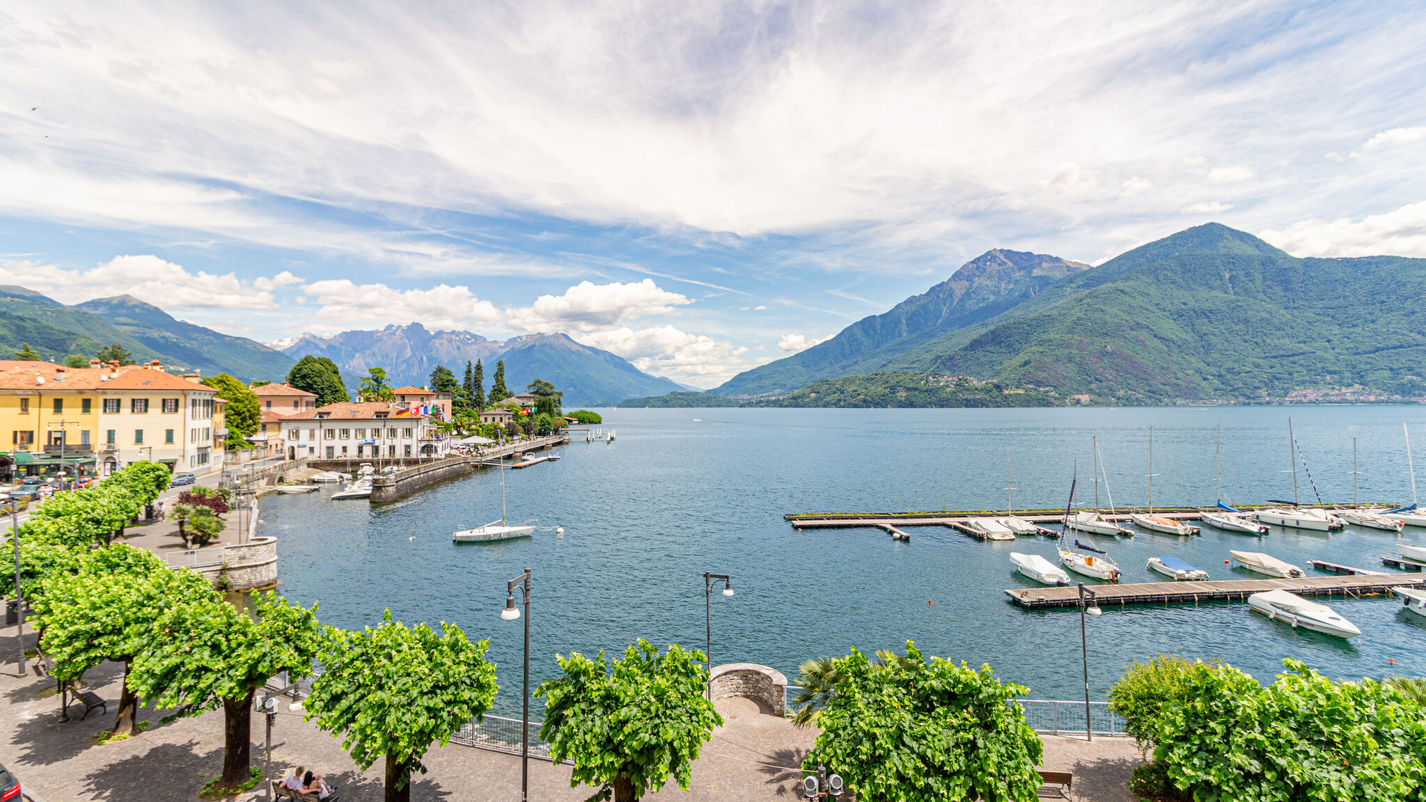 Italianway Dongo Appartamento Piazza Dé Pulti Lake view by Houset
