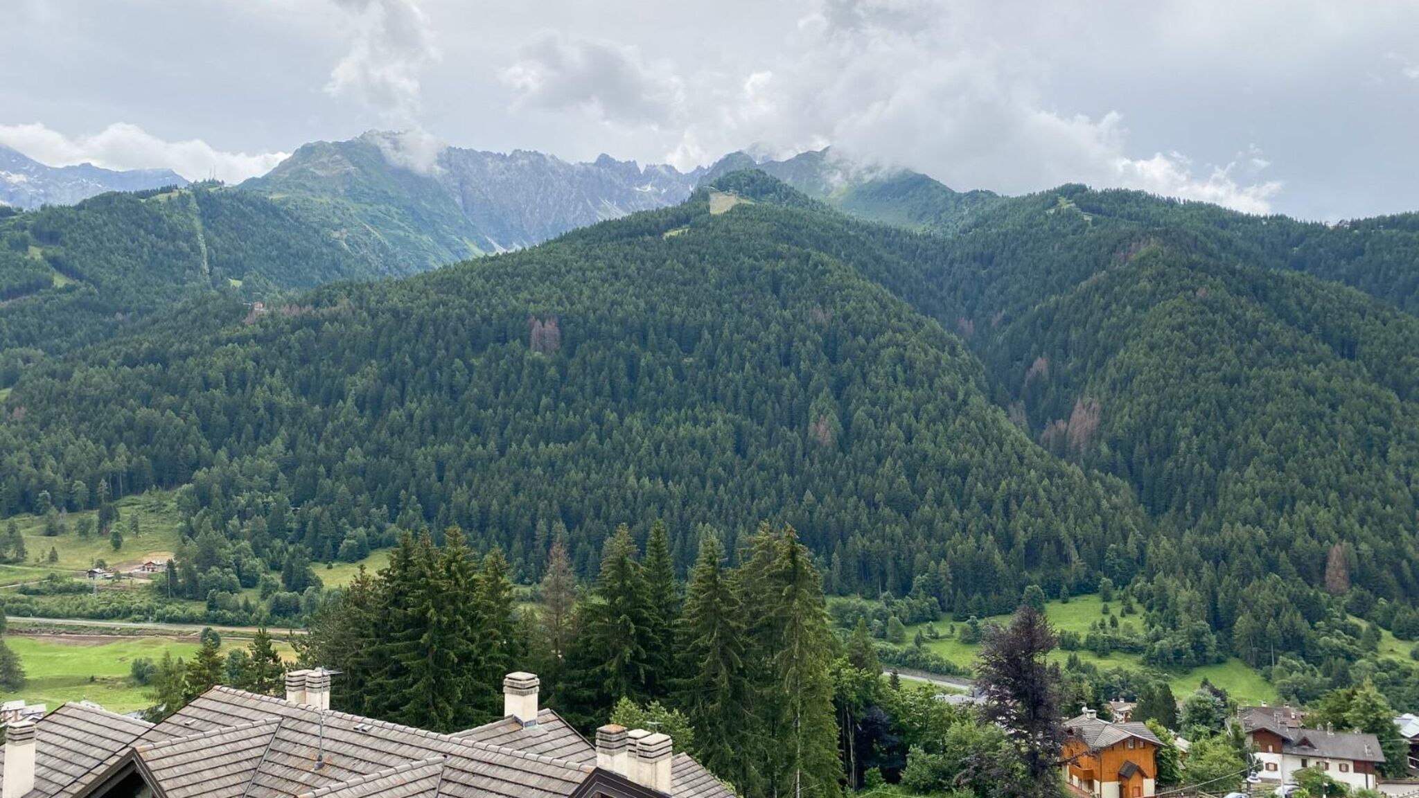 Italianway Temù Mansarda Bel Panorama - AffittiPontediLegno
