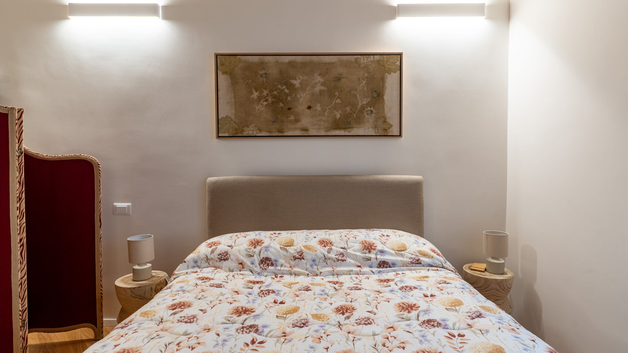 Italianway Roma Vatican Suite: Steps to St. Peter by Viva Domus