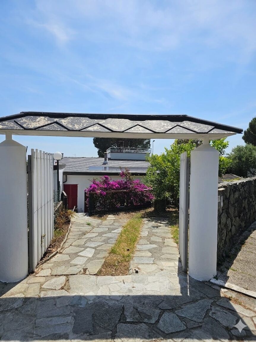 Italianway Arenzano Casa Bianca