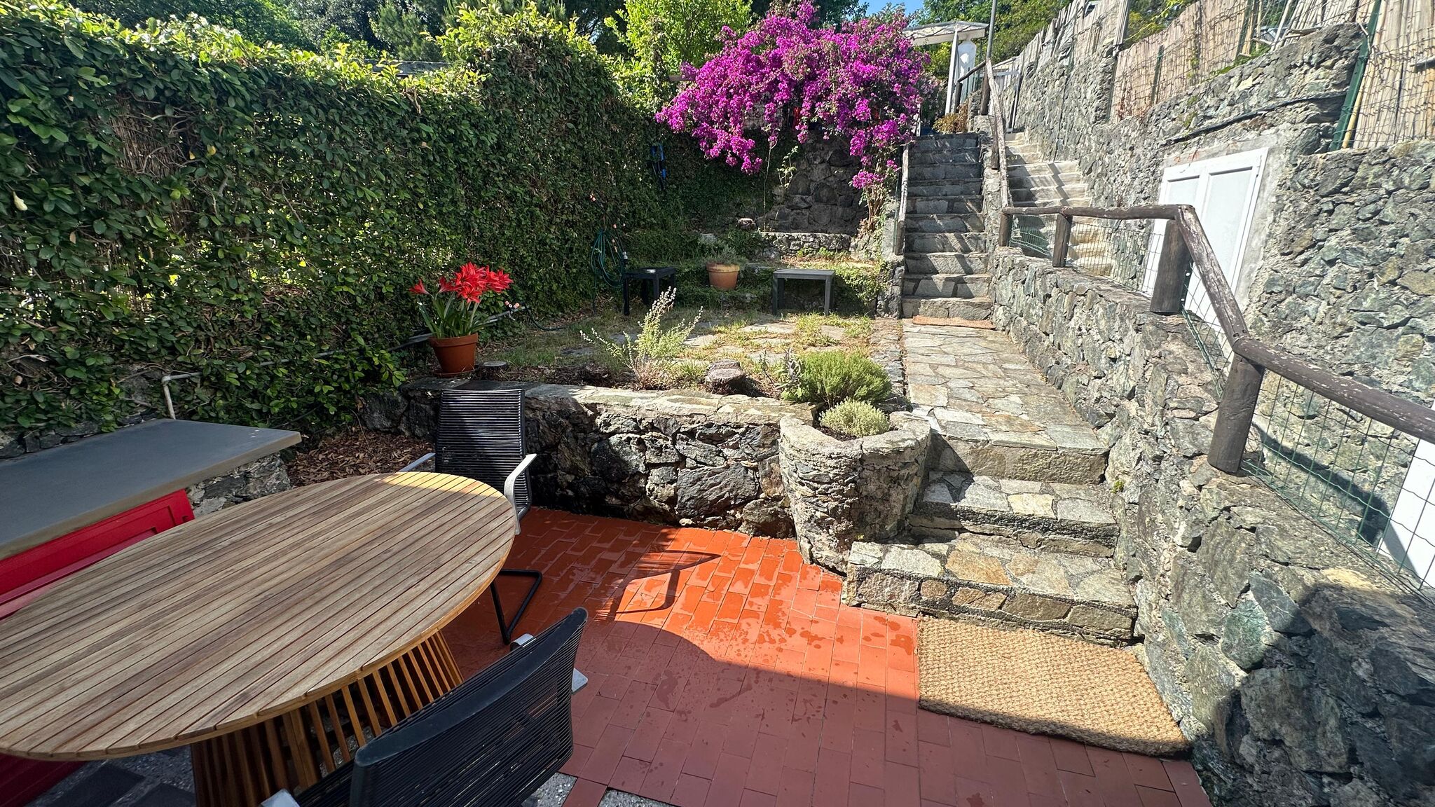 Italianway Arenzano Casa Bianca