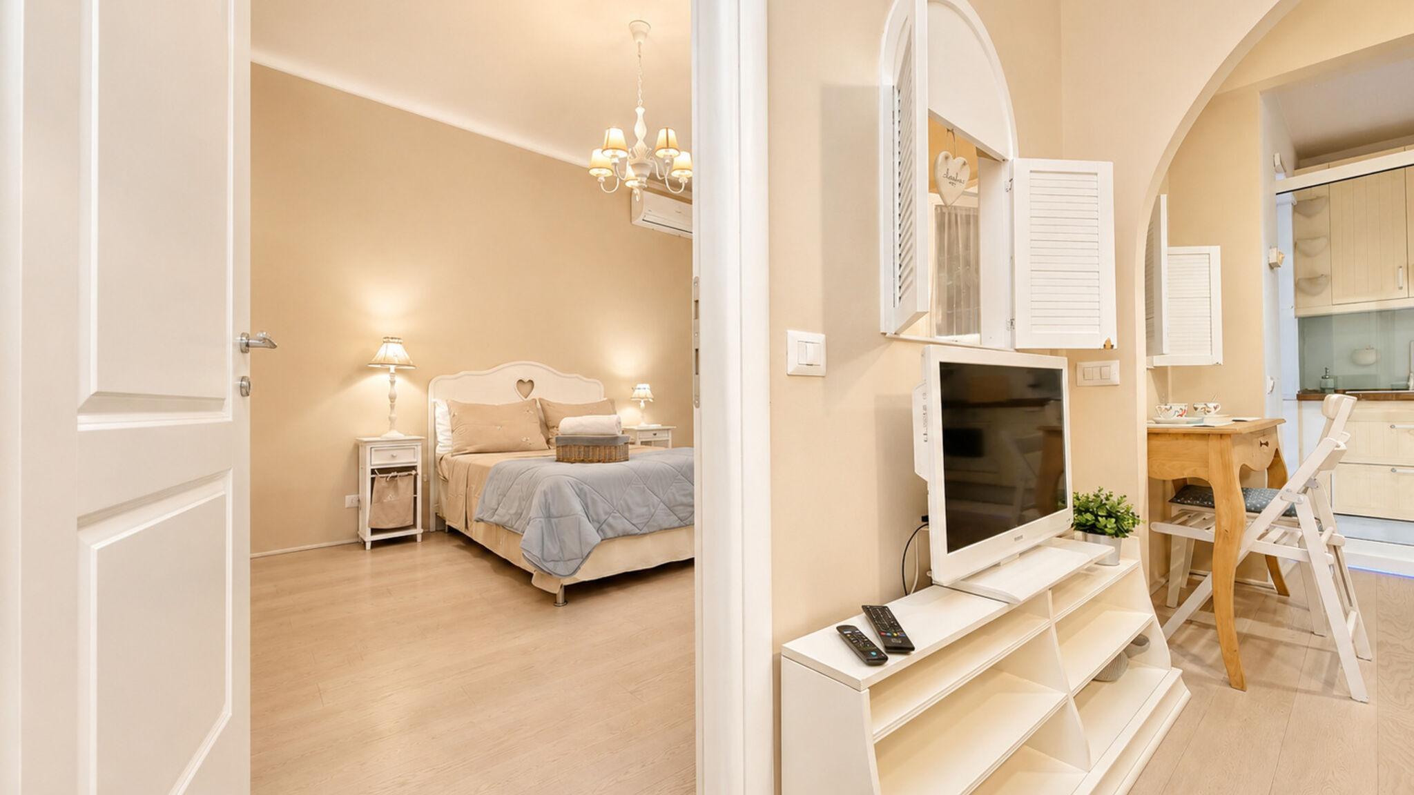 Italianway Roma 4BNB - White Home in Monteverde