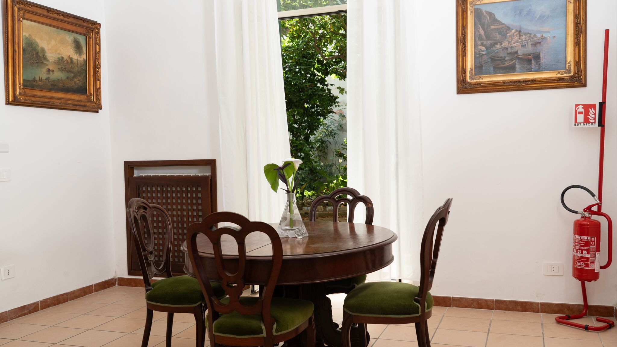 Italianway Napoli Casa delle camelie