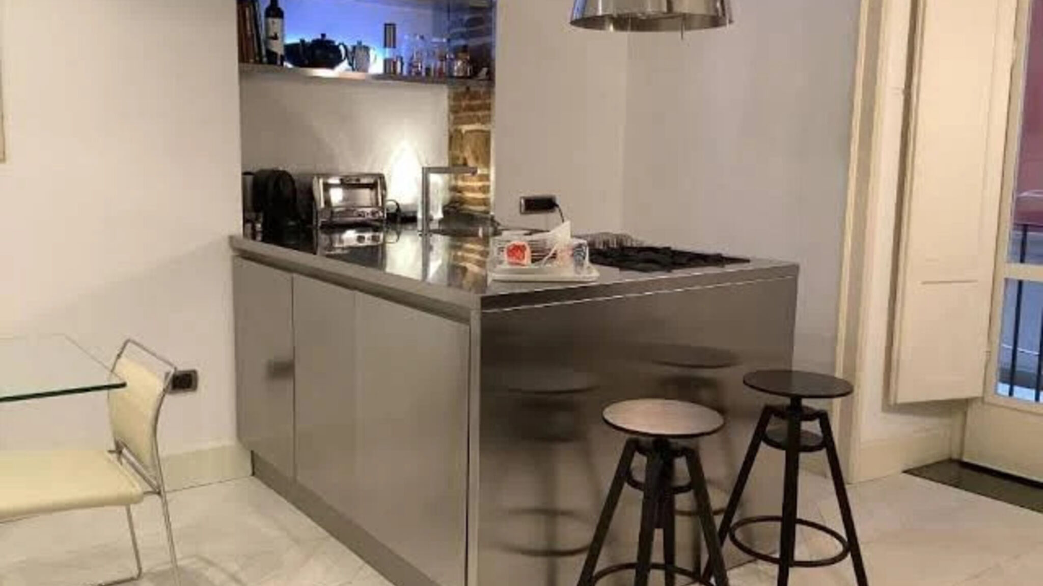 Italianway Napoli Chiaia Prestige by NapoliApartments