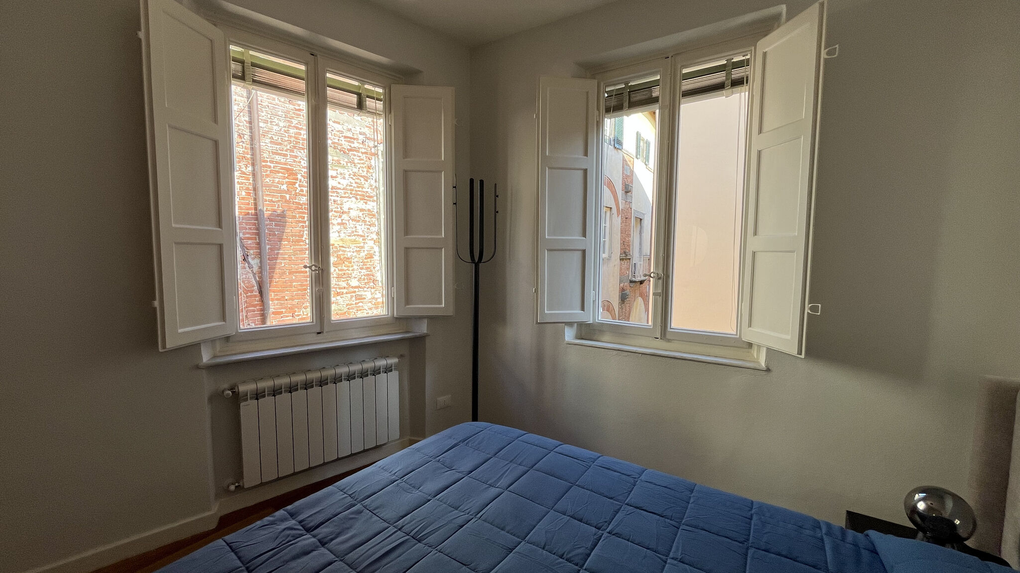 Italianway Lucca Casa Momo - Modern stay in the heart of Lucca