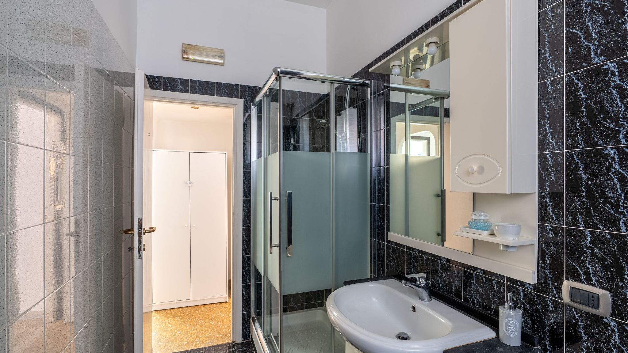 Italianway Roma Brunella Cozy Apt - by Viva Domus