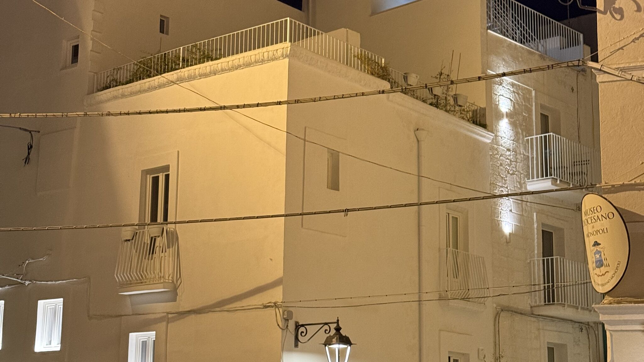 MONHOLIDAY - ospitalità e servizi per il turismo Monopoli Vista Cattedrale by Monholiday