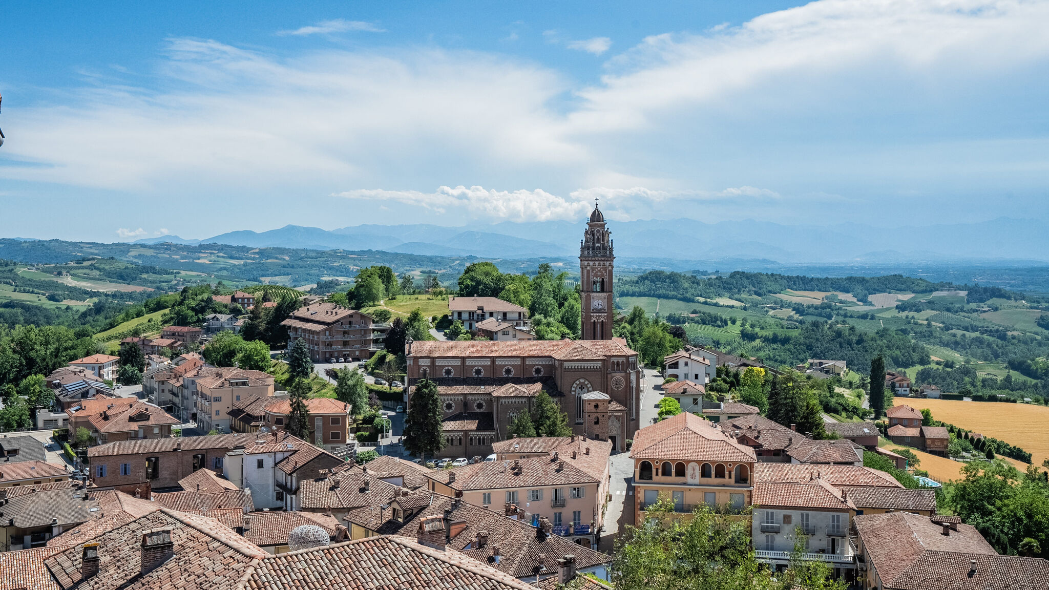 Italianway Monforte d'Alba Casa della Fata, dove il lusso incontra la favola