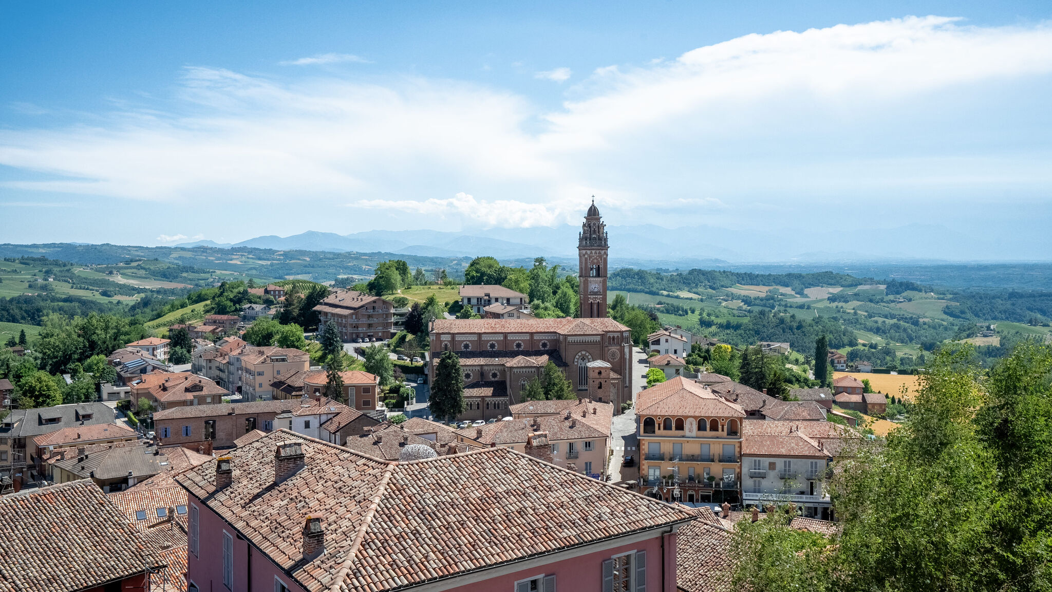 Italianway Monforte d'Alba Casa della Fata, dove il lusso incontra la favola