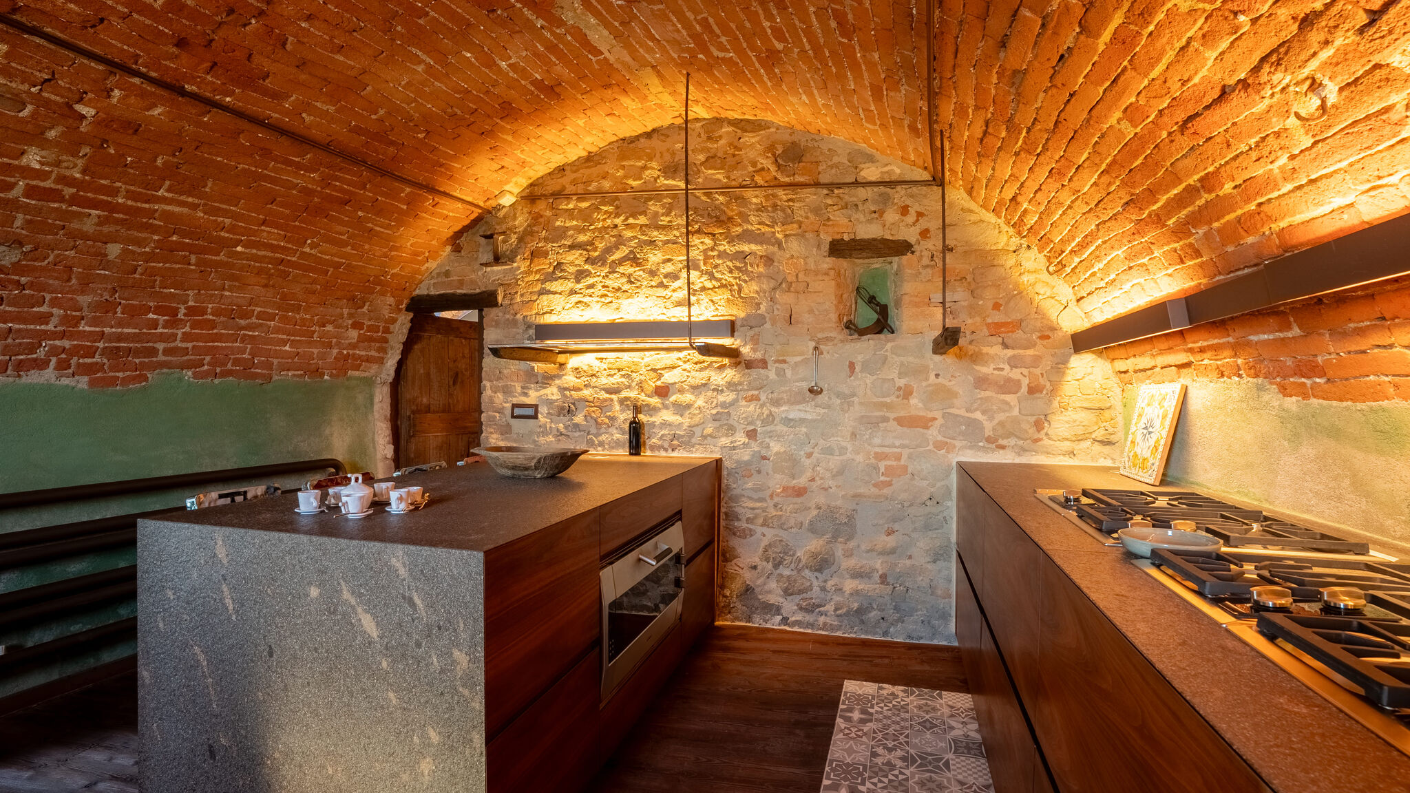 Italianway Monforte d'Alba Casa della Fata, dove il lusso incontra la favola