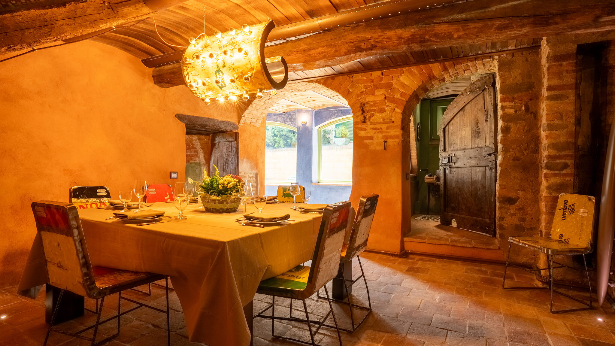Italianway Monforte d'Alba Casa della Fata, dove il lusso incontra la favola