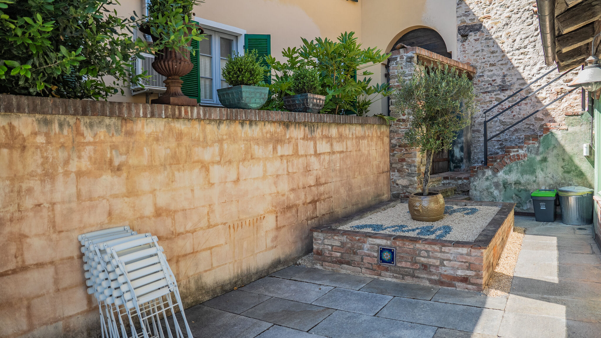 Italianway Monforte d'Alba Casa della Fata, dove il lusso incontra la favola