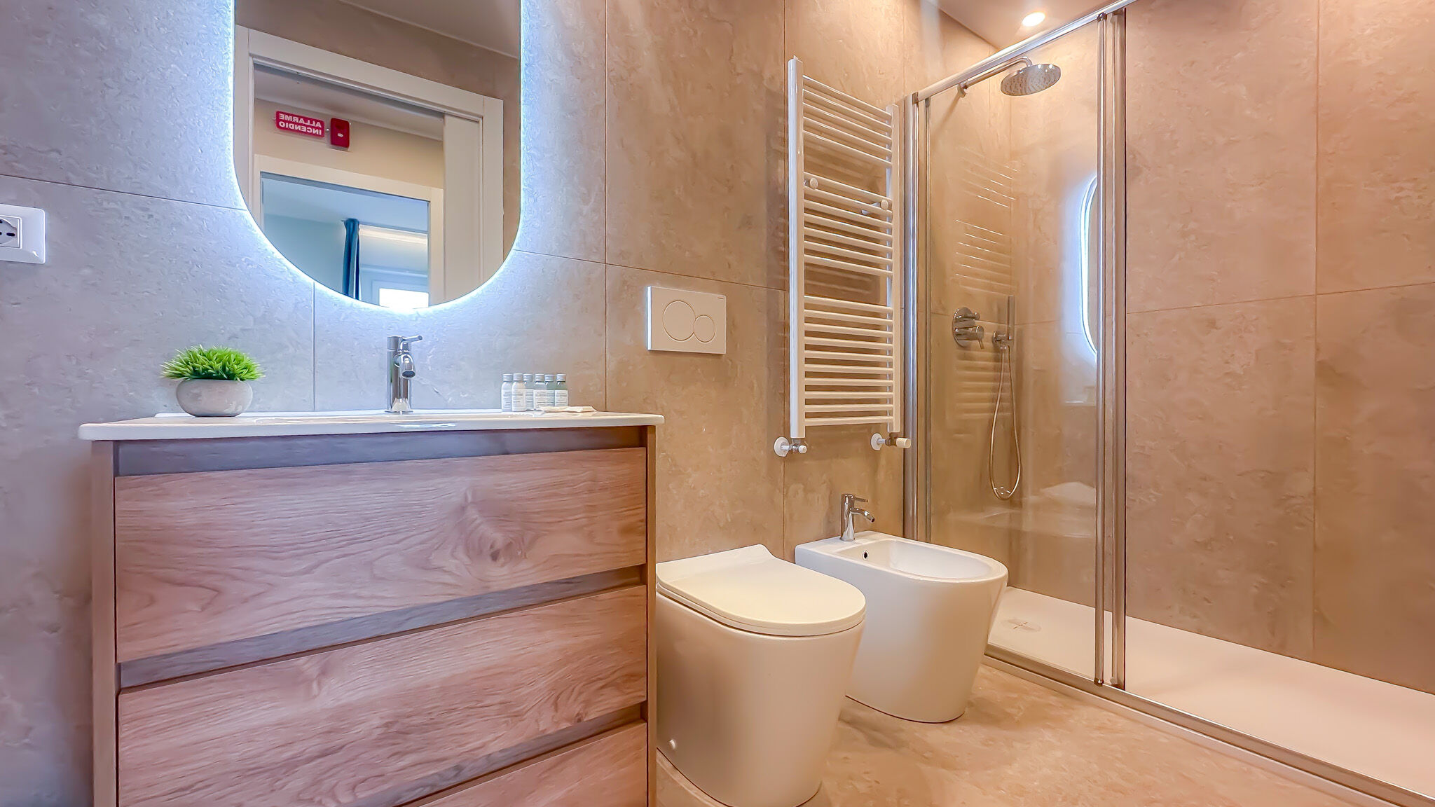 Italianway Milano Flatsharing Design Double Suite - Giada