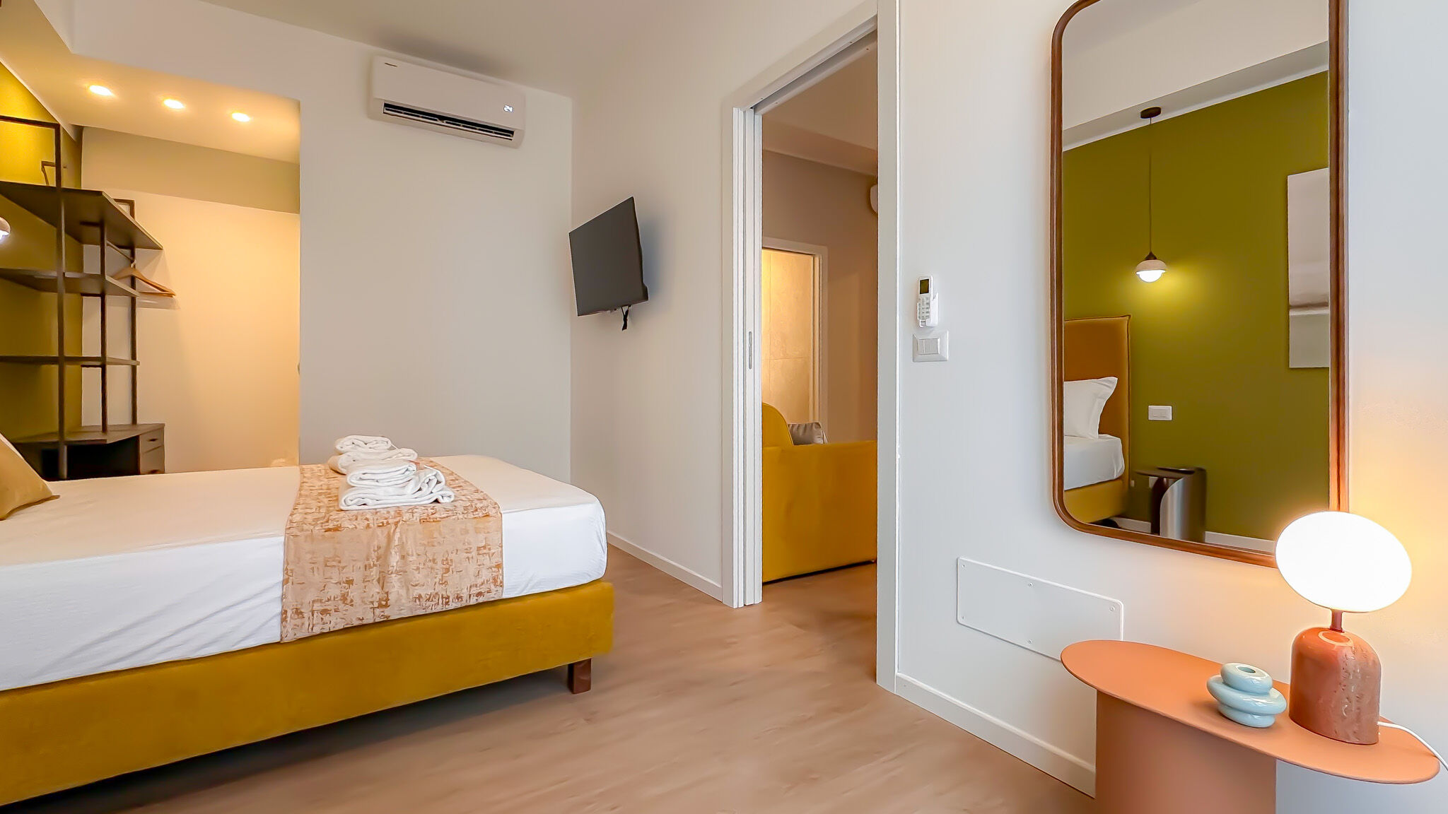 Italianway Milano Flatsharing Design Suite - Ambra
