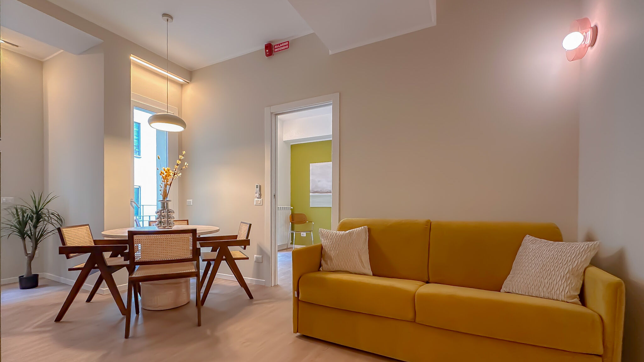 Italianway Milano Flatsharing Design Suite - Ambra