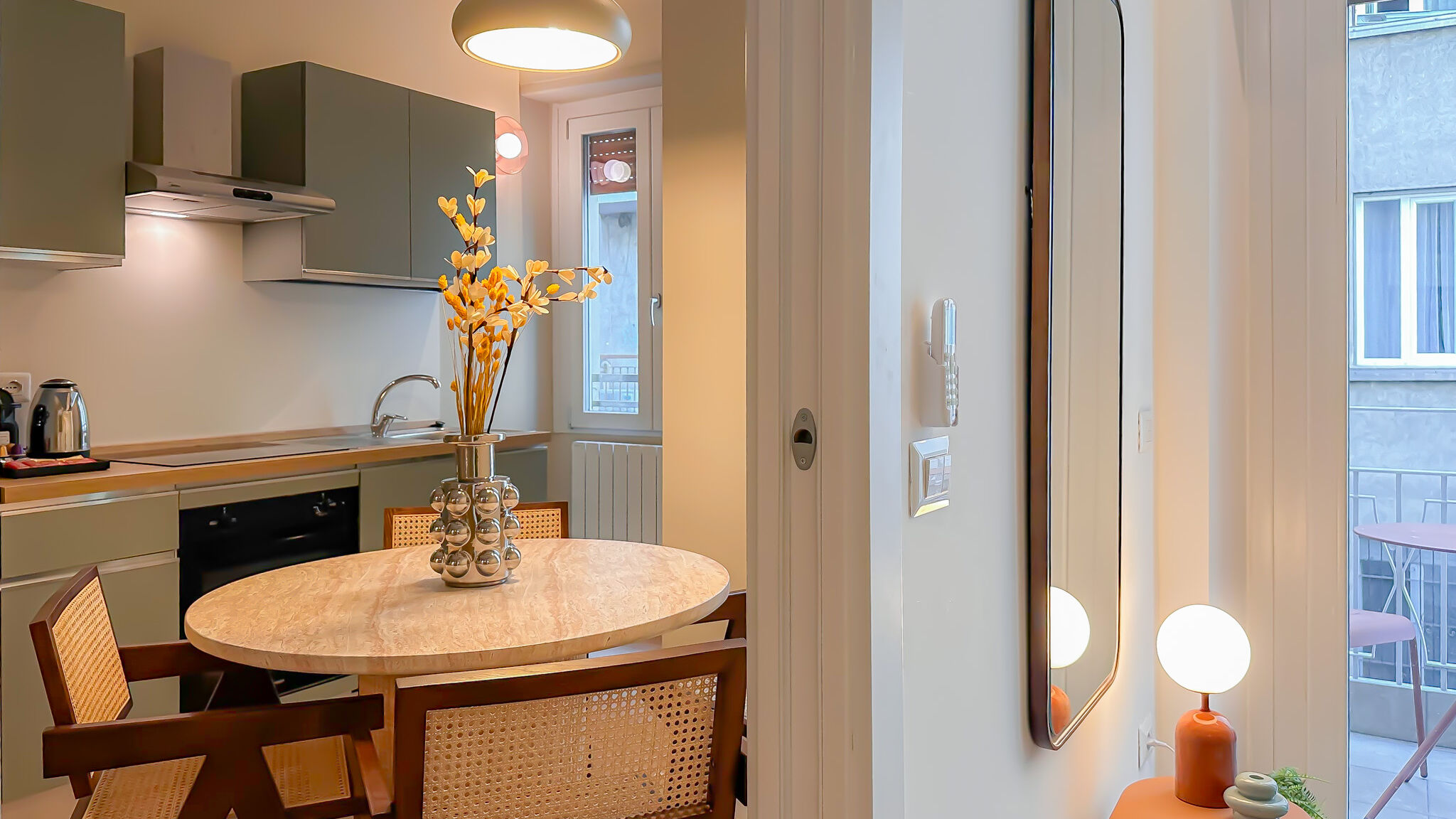 Italianway Milano Flatsharing Design Suite - Ambra