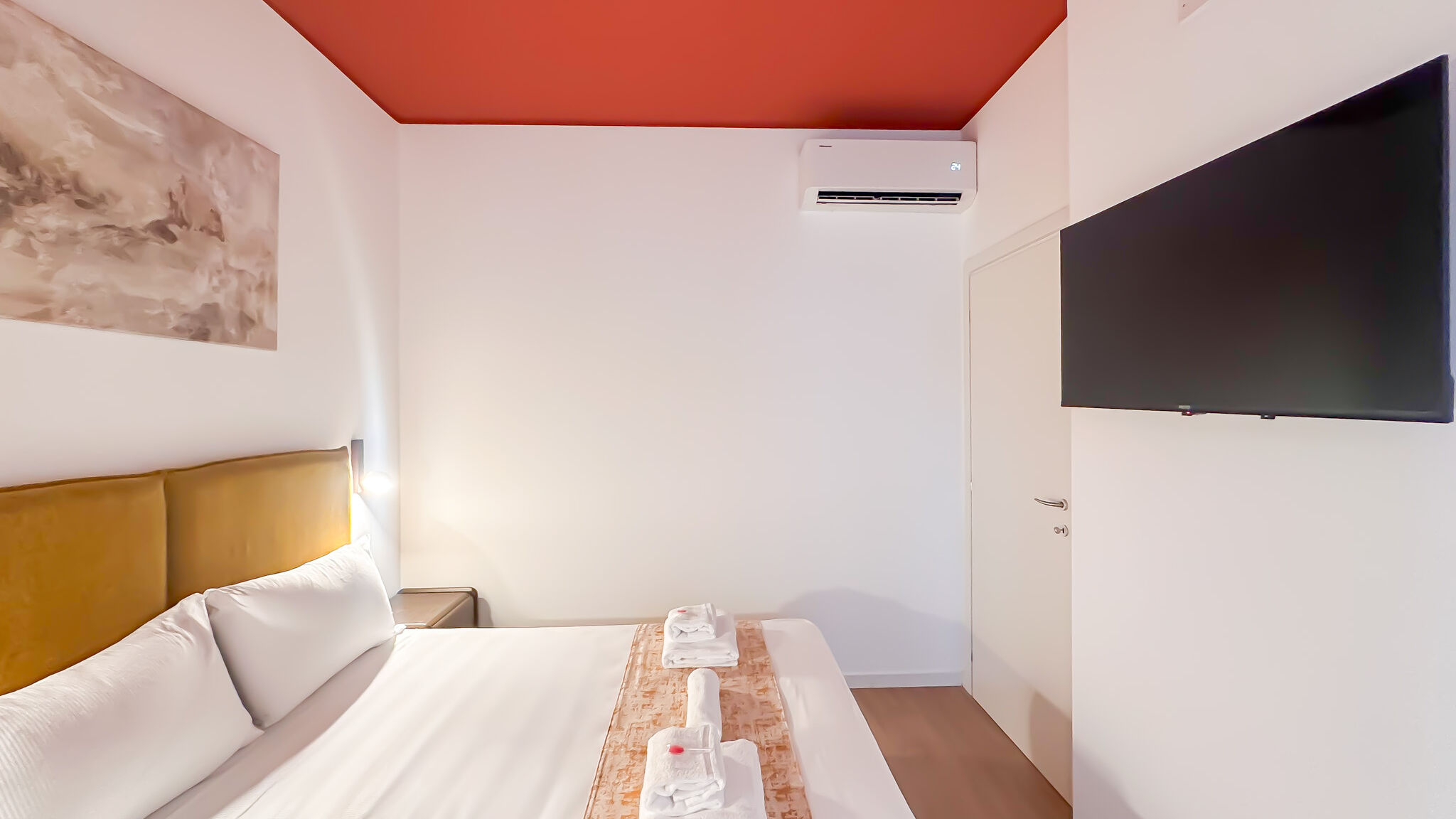 Italianway Milano Flatsharing Design Suite - Rubino