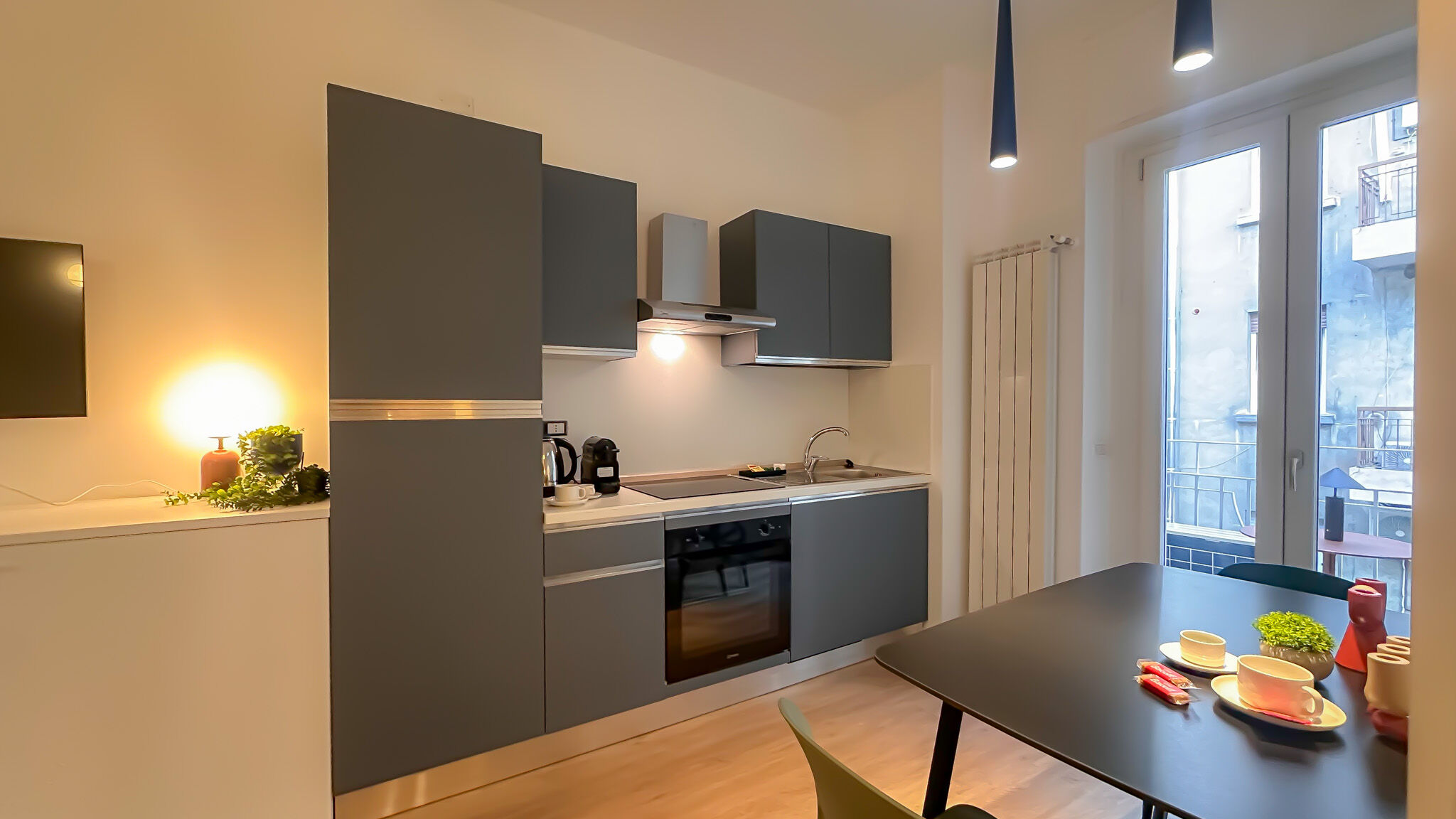 Italianway Milano Flatsharing Design Suite - Rubino