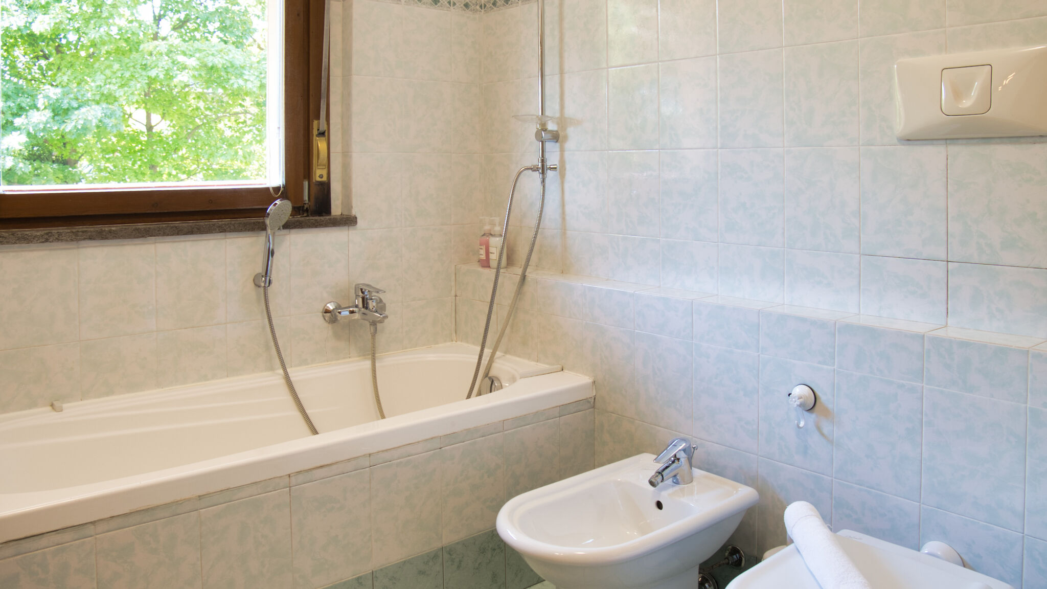 Italianway Lecco Green Terrace Apartment in Lecco Center