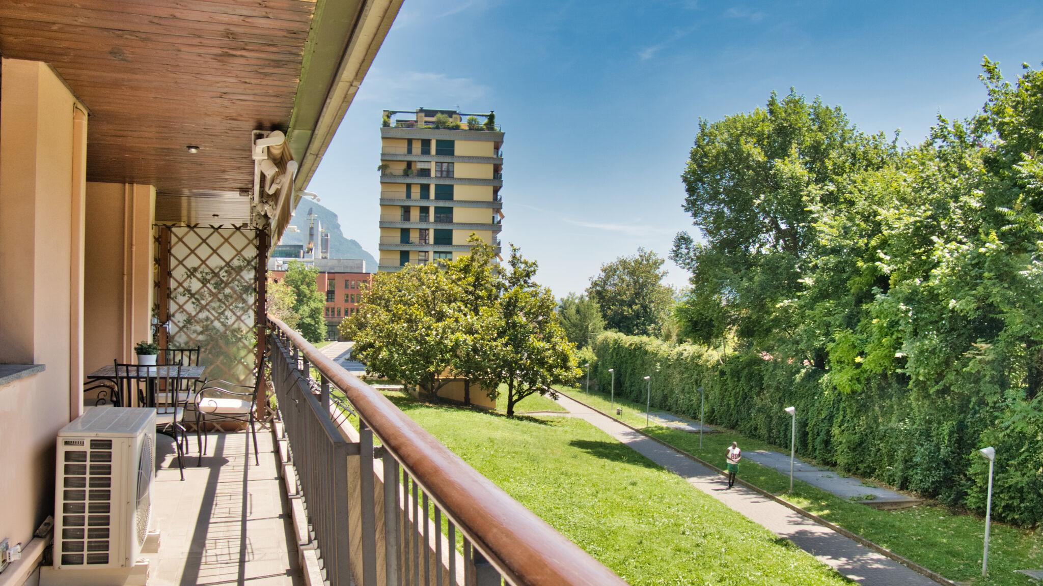 Italianway Lecco Green Terrace Apartment in Lecco Center