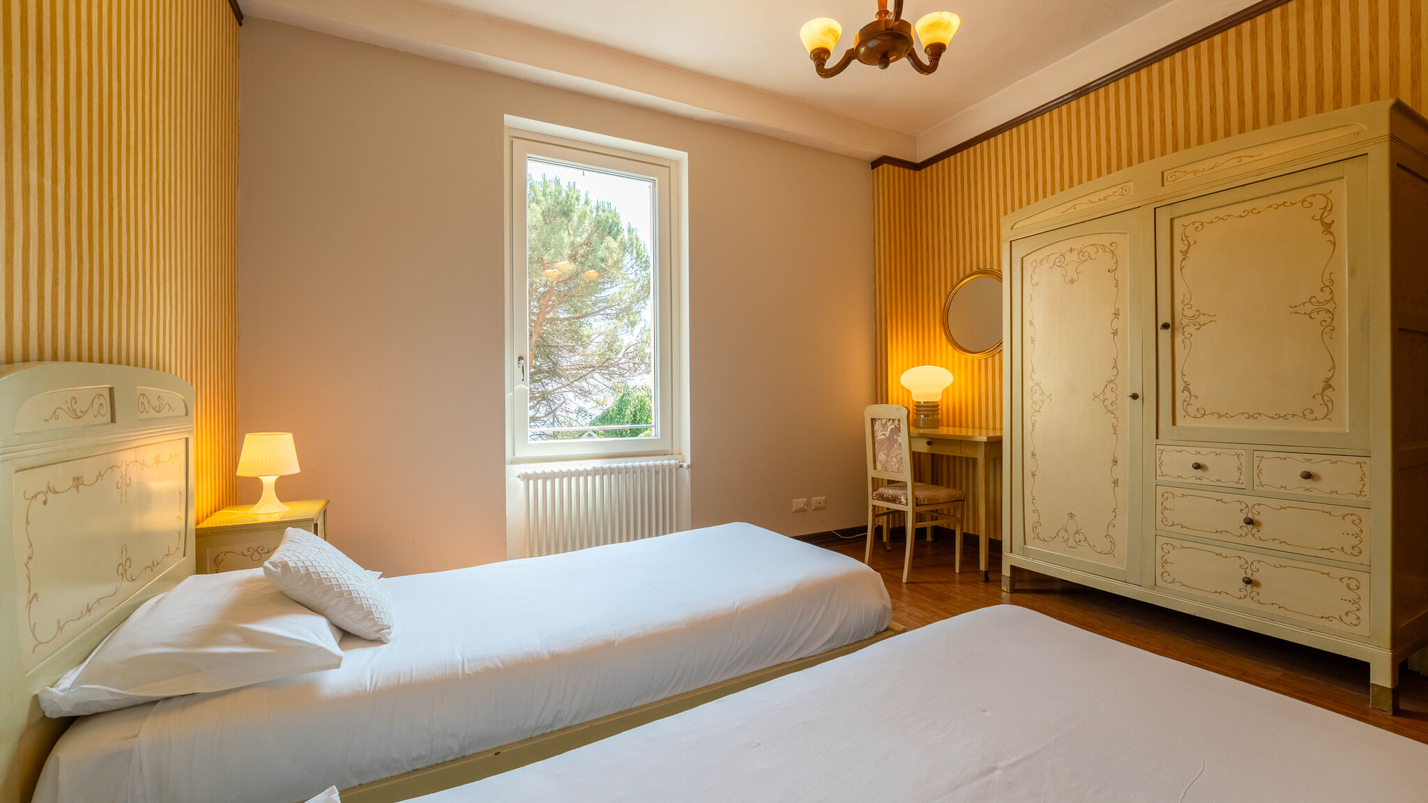 Teal Velvet Homes srl Brunate Villa Lina Apartment