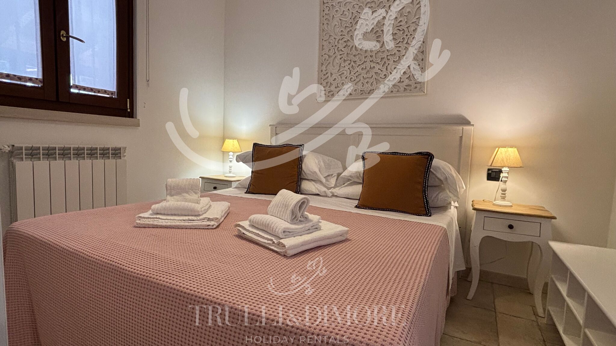 Italianway Castellana Grotte TD Villa Luna Trulli with Large Pool