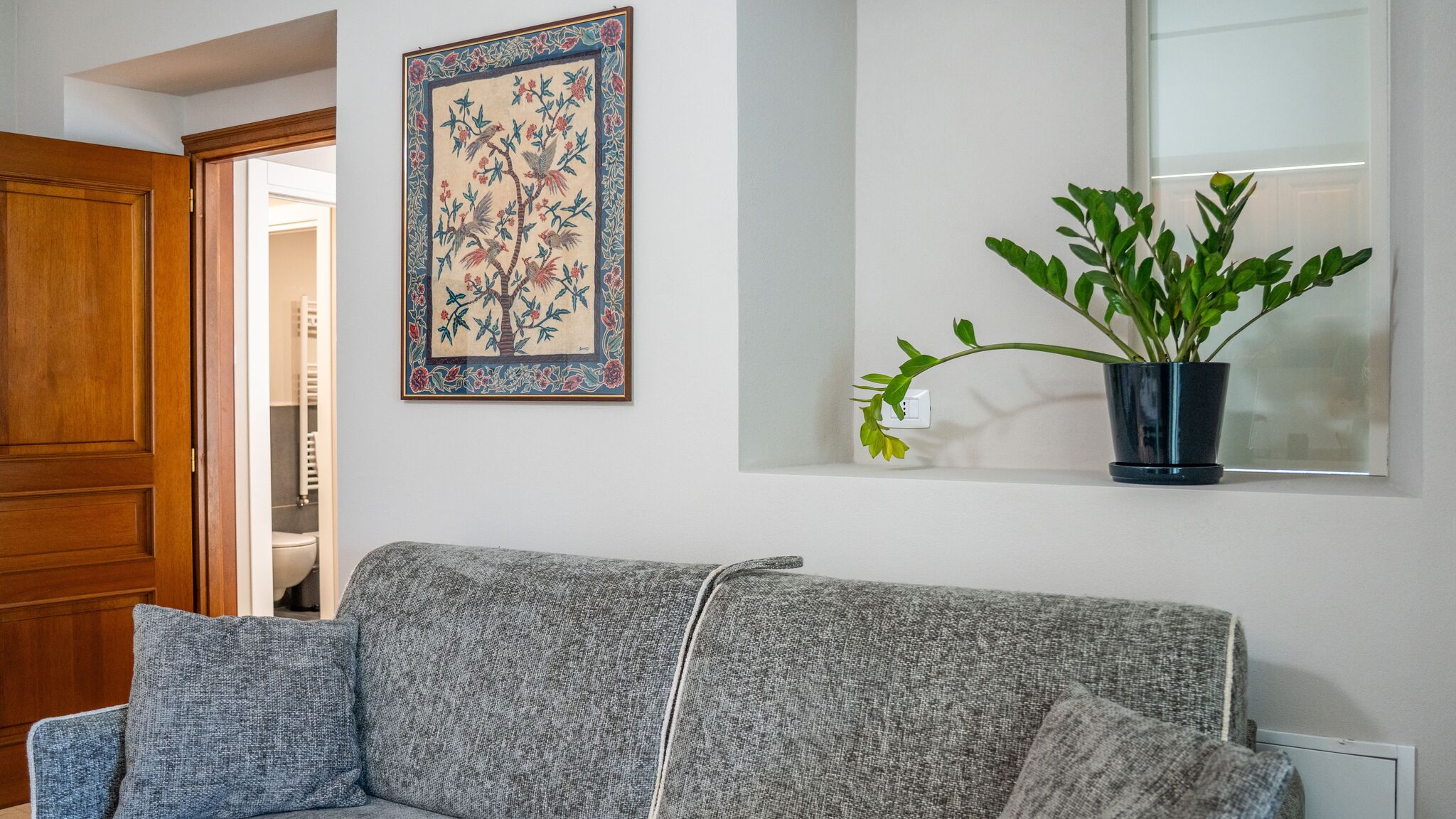 Italianway Alba Alba Palace Luxury Apartments - White