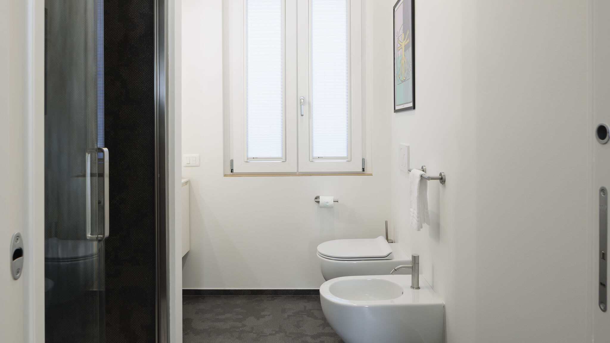 Italianway Fano Yellow Room