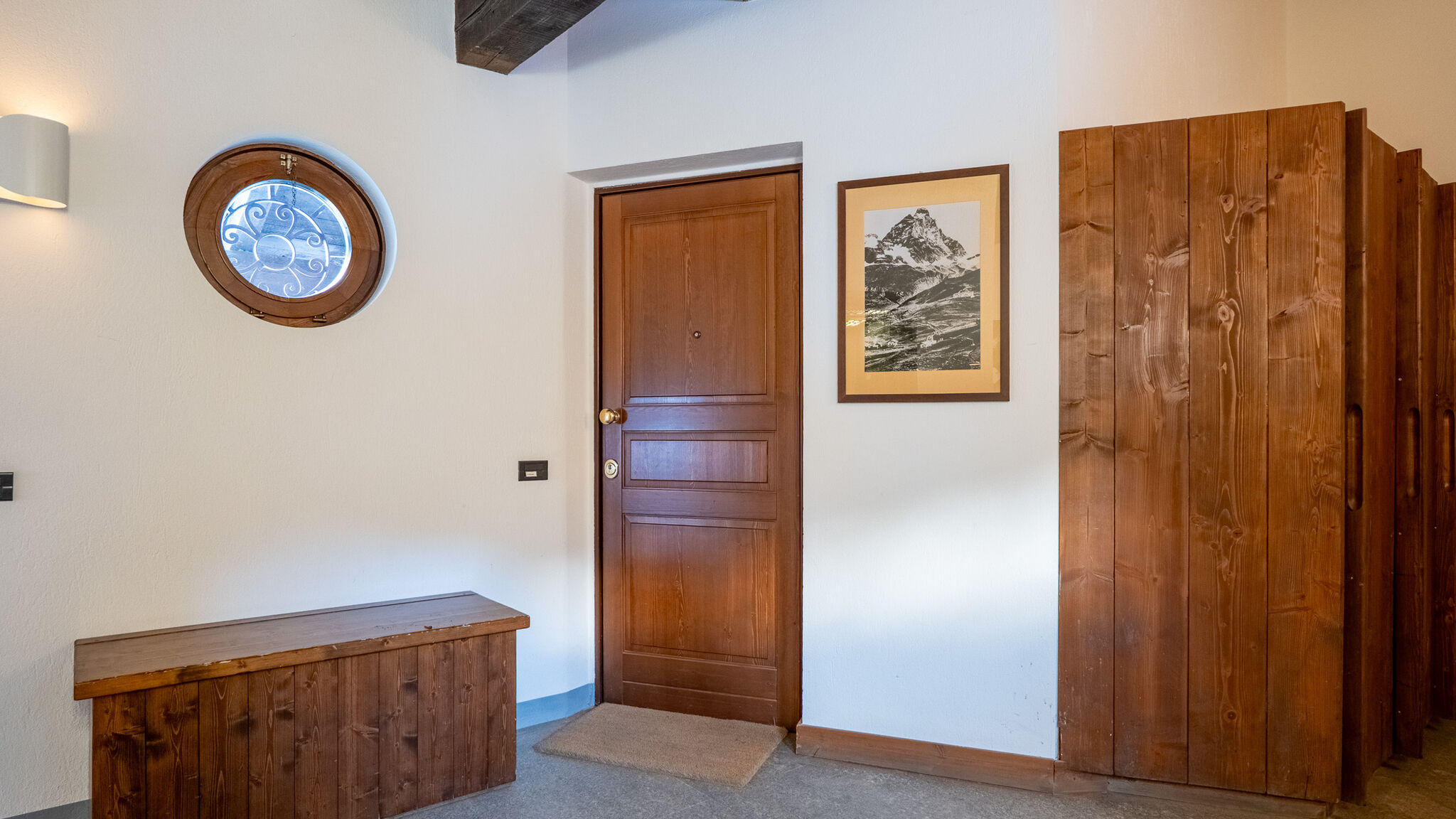 Italianway Valtournenche The Aimone - Historic Alpine Retreat