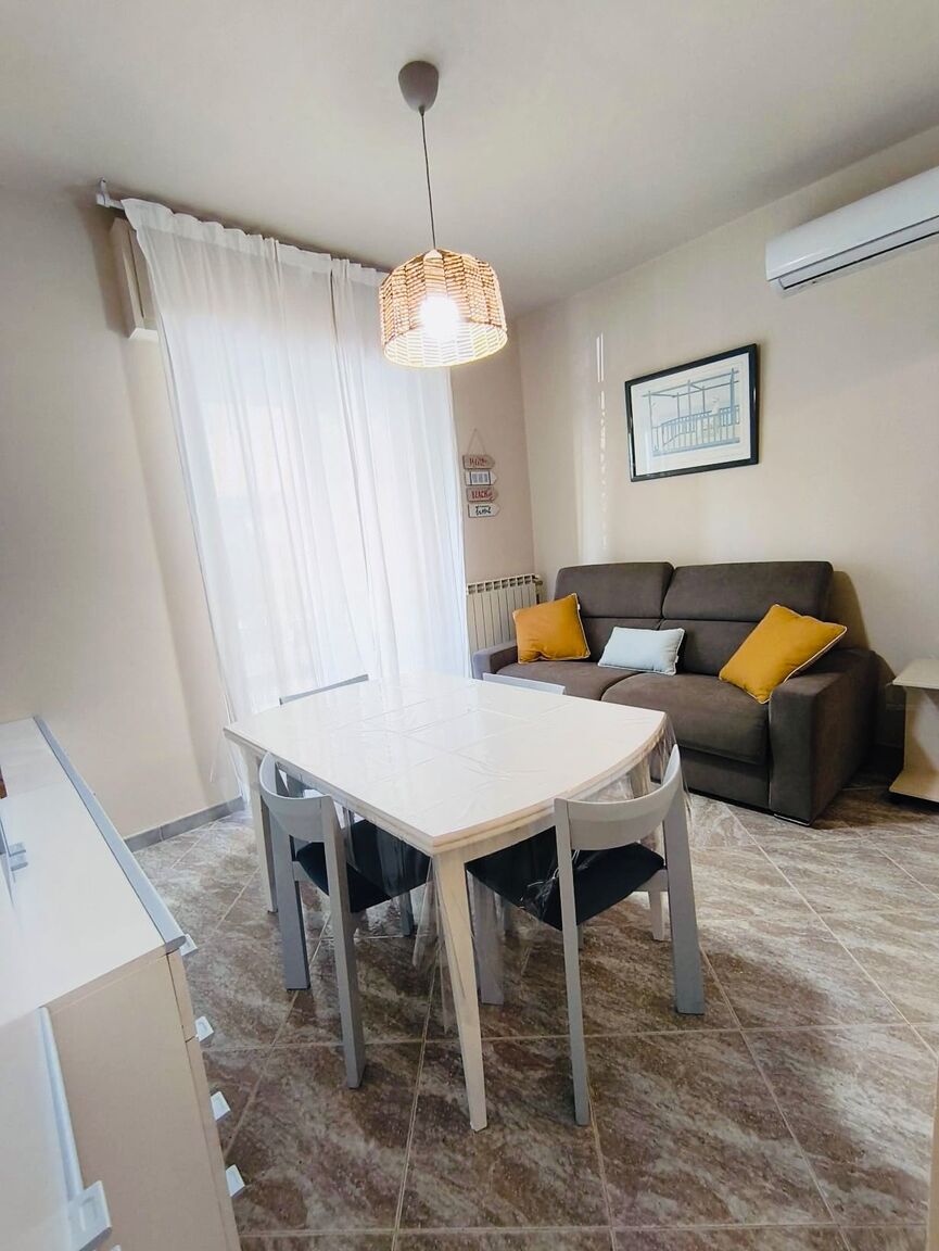 Italianway Alassio Relax ad Alassio | Terrazza e Posto Auto